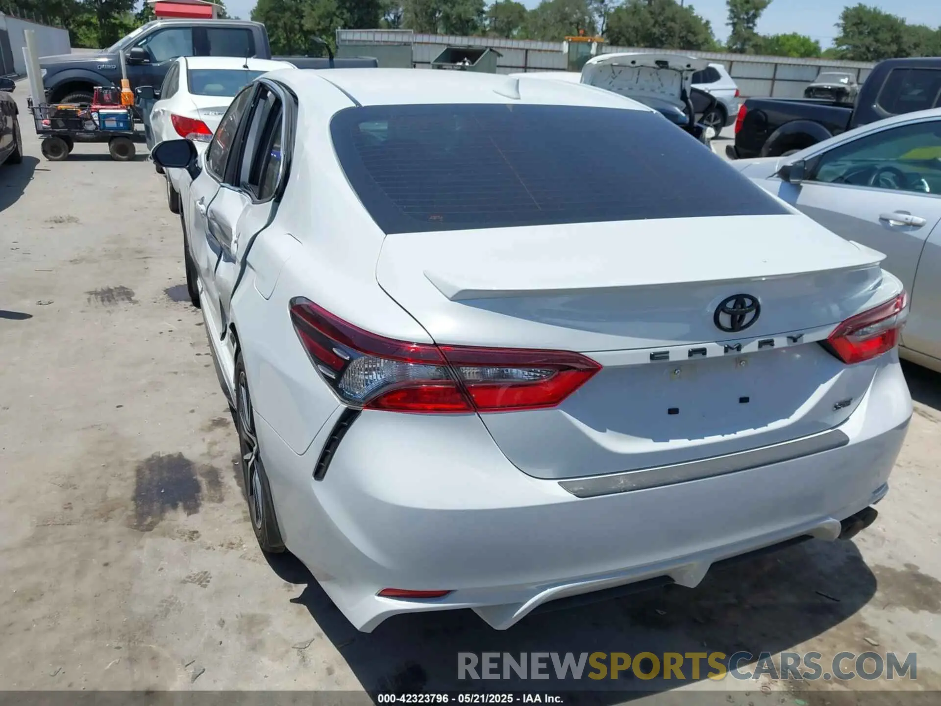 3 Photograph of a damaged car 4T1G11AK2PU171610 TOYOTA CAMRY 2023