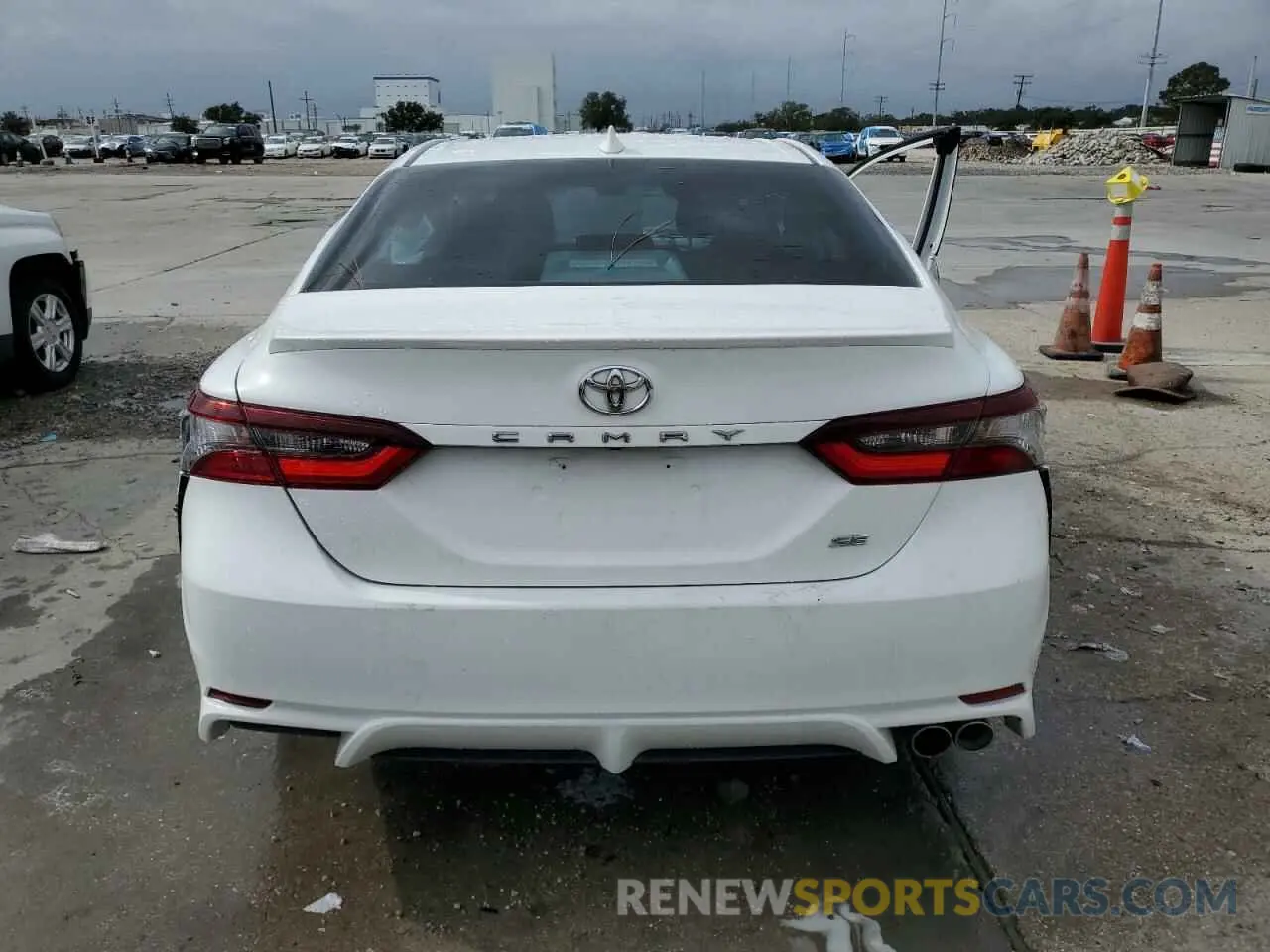 6 Photograph of a damaged car 4T1G11AK2PU770586 TOYOTA CAMRY 2023