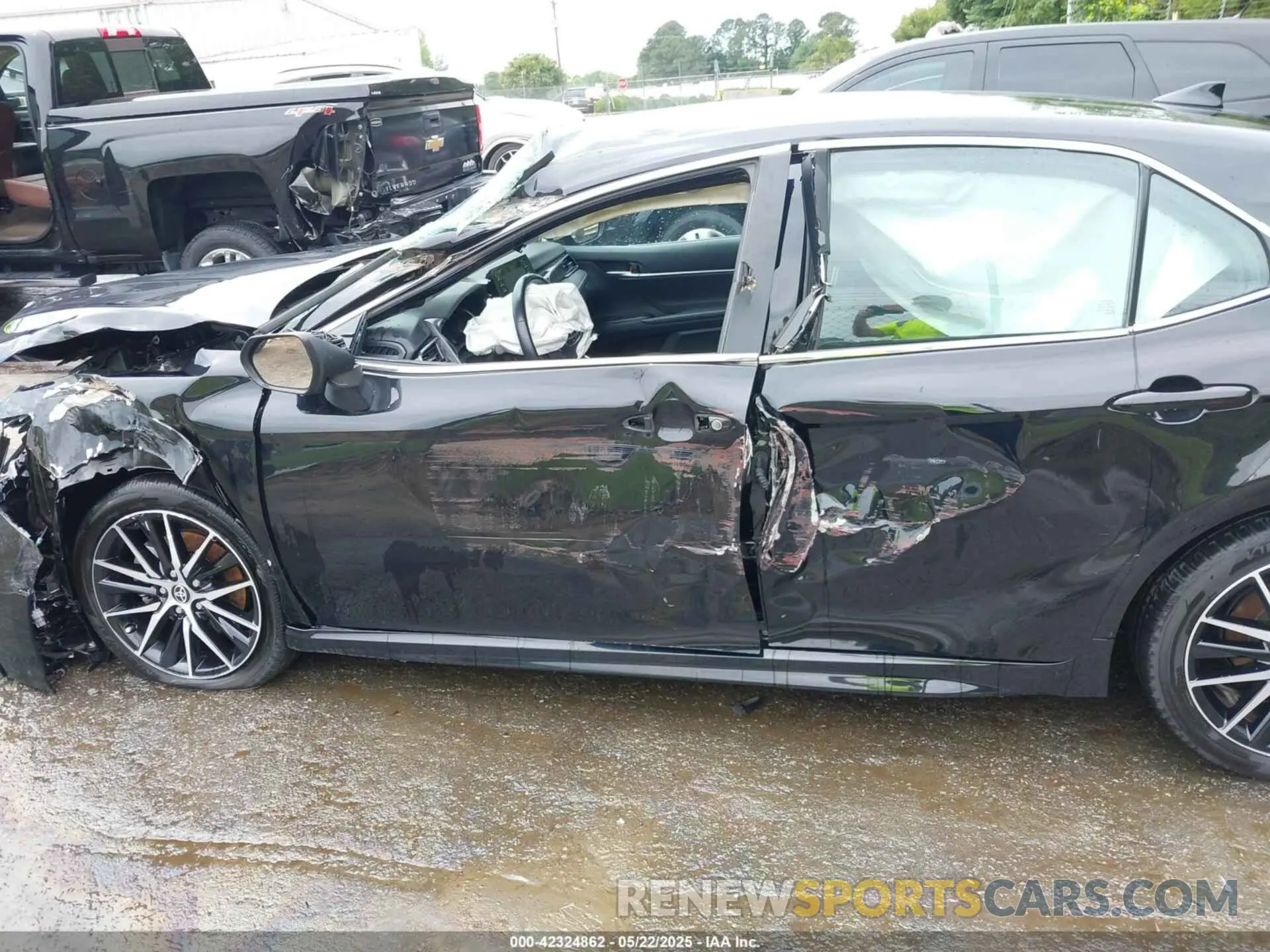 14 Photograph of a damaged car 4T1G11AK2PU794953 TOYOTA CAMRY 2023