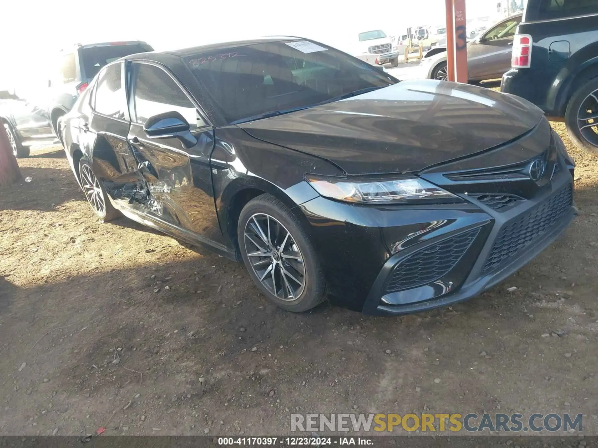1 Photograph of a damaged car 4T1G11AK2PU825392 TOYOTA CAMRY 2023