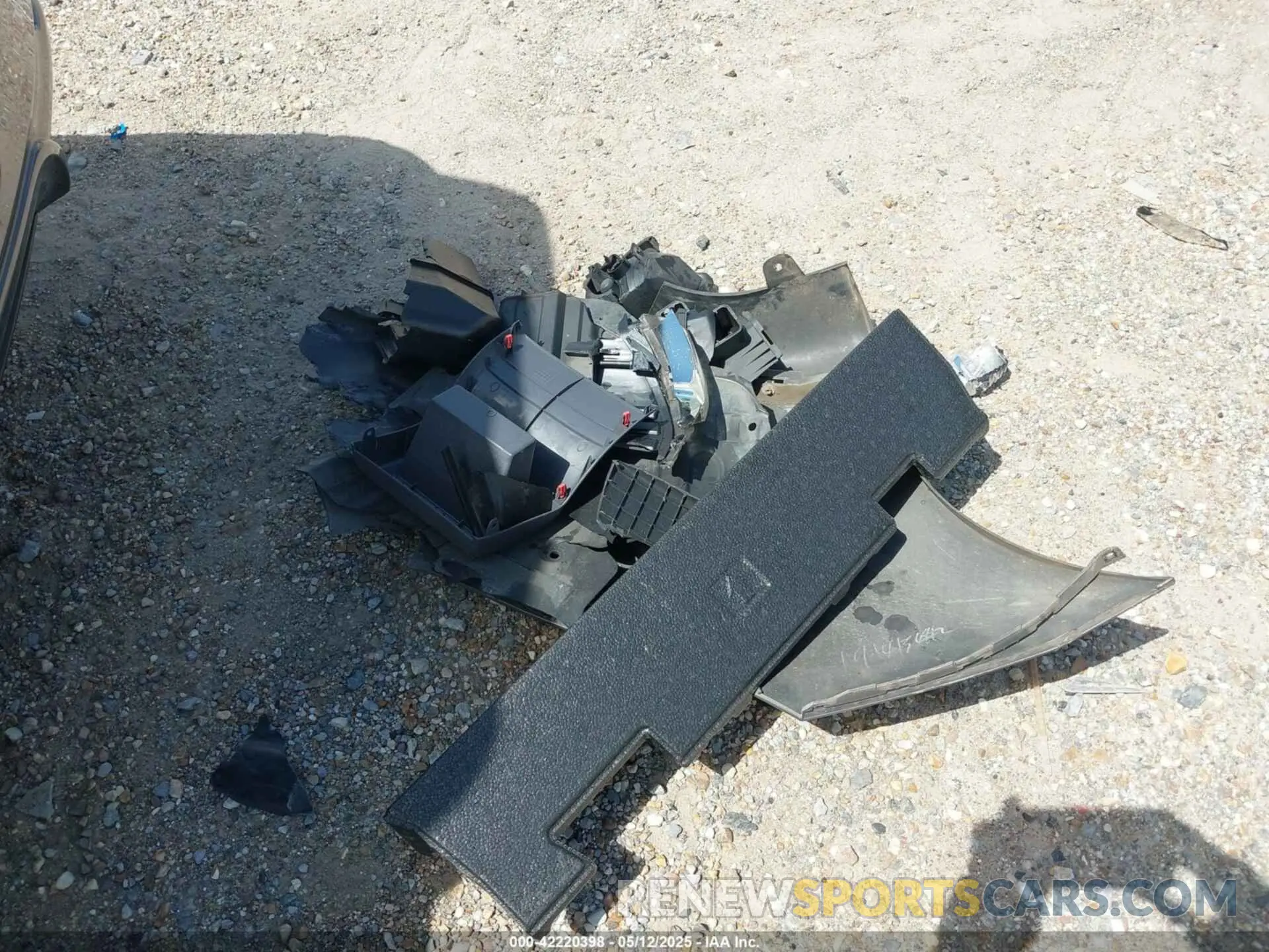12 Photograph of a damaged car 4T1G11AK3PU736513 TOYOTA CAMRY 2023