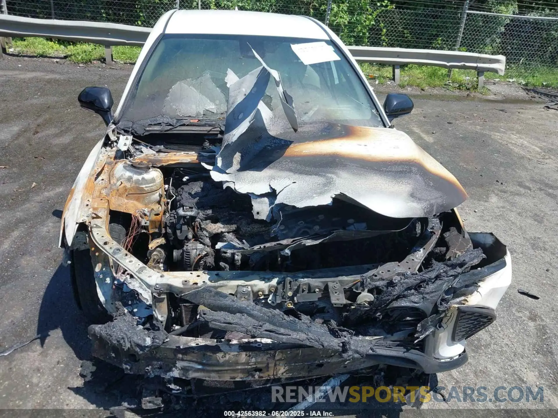 6 Фотография поврежденного автомобиля 4T1G11AK3PU749150 TOYOTA CAMRY 2023