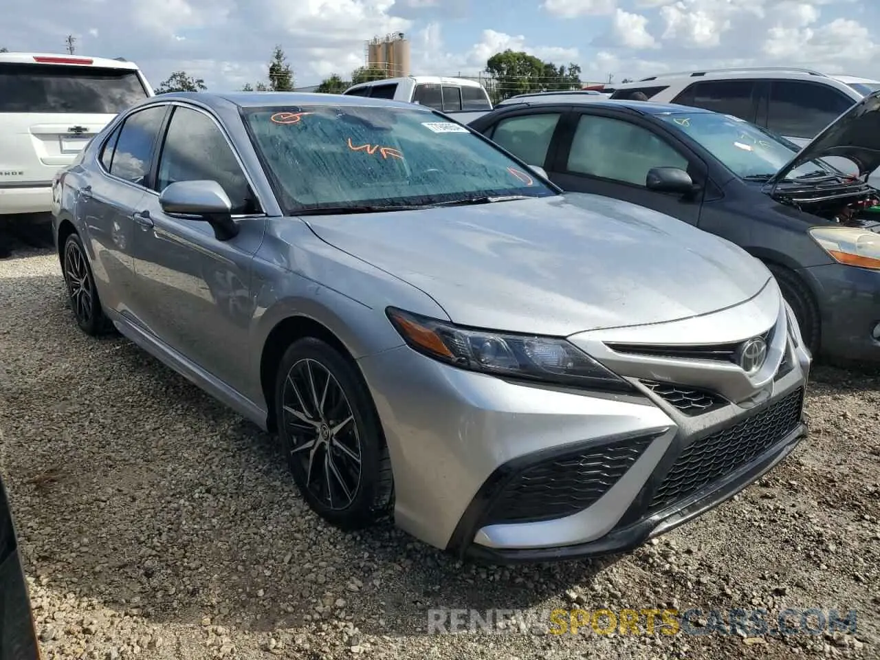 4 Фотография поврежденного автомобиля 4T1G11AK3PU758446 TOYOTA CAMRY 2023
