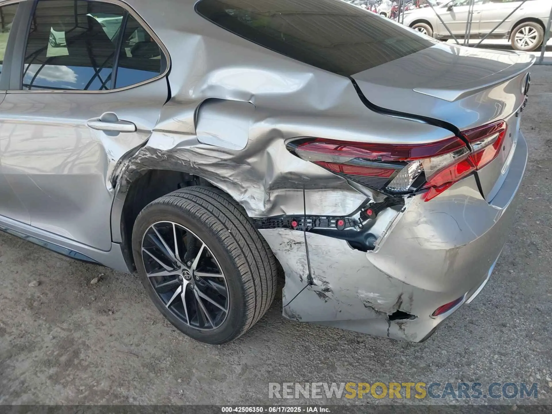 6 Photograph of a damaged car 4T1G11AK3PU814286 TOYOTA CAMRY 2023