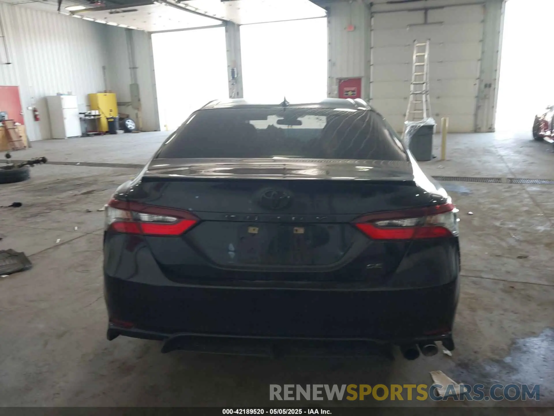 15 Photograph of a damaged car 4T1G11AK4PU081455 TOYOTA CAMRY 2023