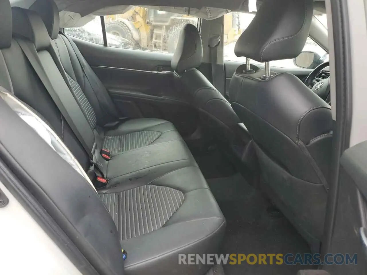 10 Фотография поврежденного автомобиля 4T1G11AK4PU157143 TOYOTA CAMRY 2023