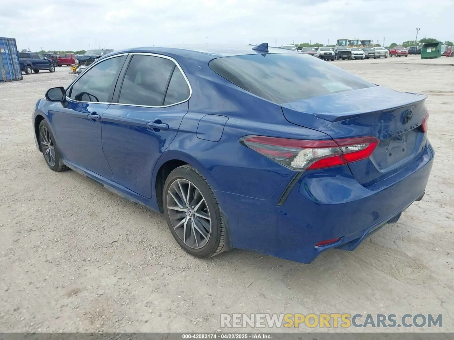 3 Фотография поврежденного автомобиля 4T1G11AK4PU157272 TOYOTA CAMRY 2023