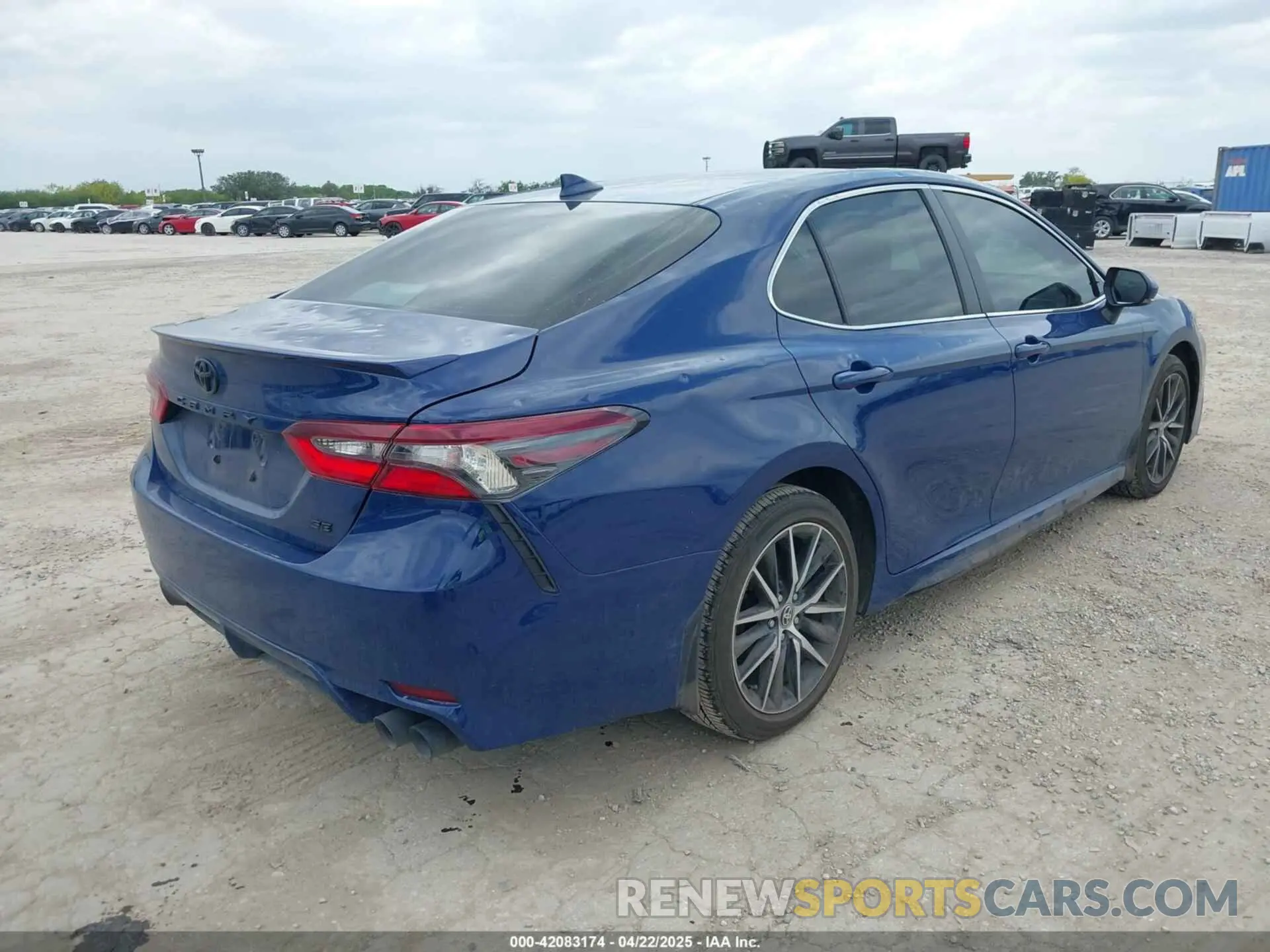 4 Фотография поврежденного автомобиля 4T1G11AK4PU157272 TOYOTA CAMRY 2023