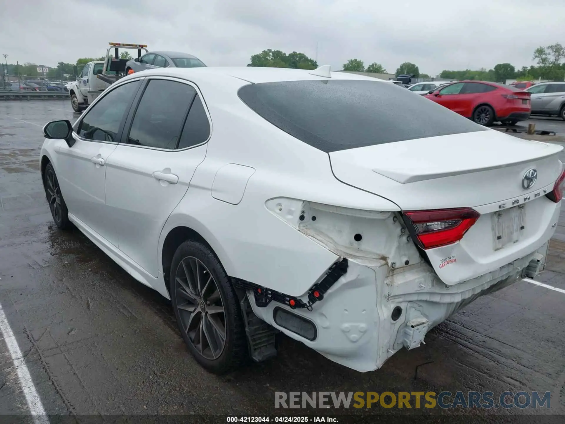 3 Photograph of a damaged car 4T1G11AK4PU738724 TOYOTA CAMRY 2023