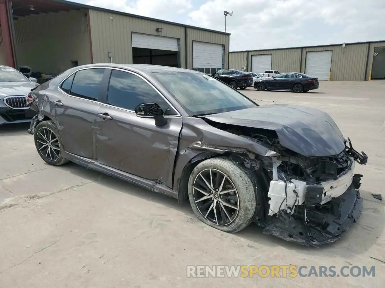 4 Фотография поврежденного автомобиля 4T1G11AK4PU822509 TOYOTA CAMRY 2023