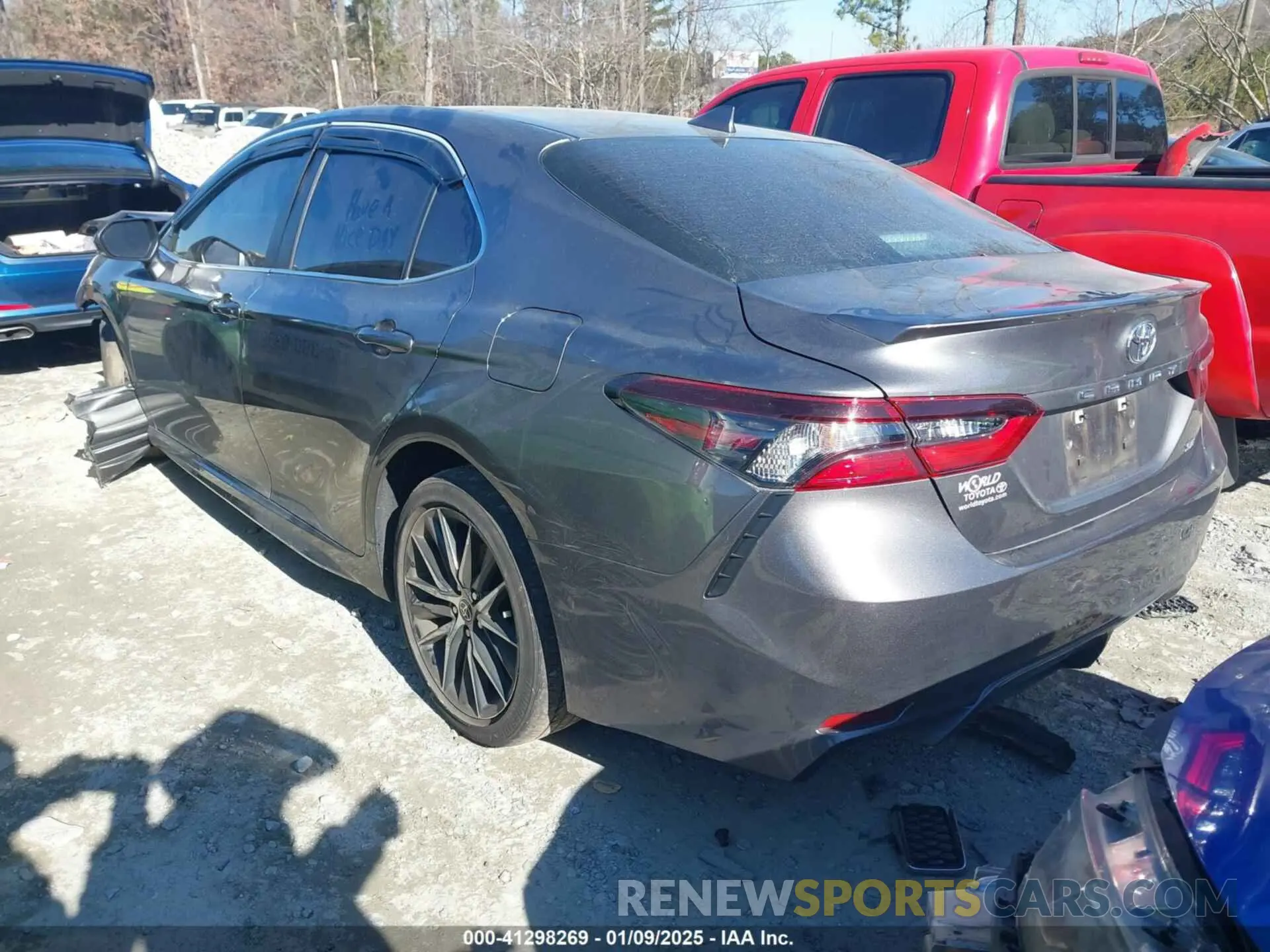 3 Фотография поврежденного автомобиля 4T1G11AK5PU116584 TOYOTA CAMRY 2023