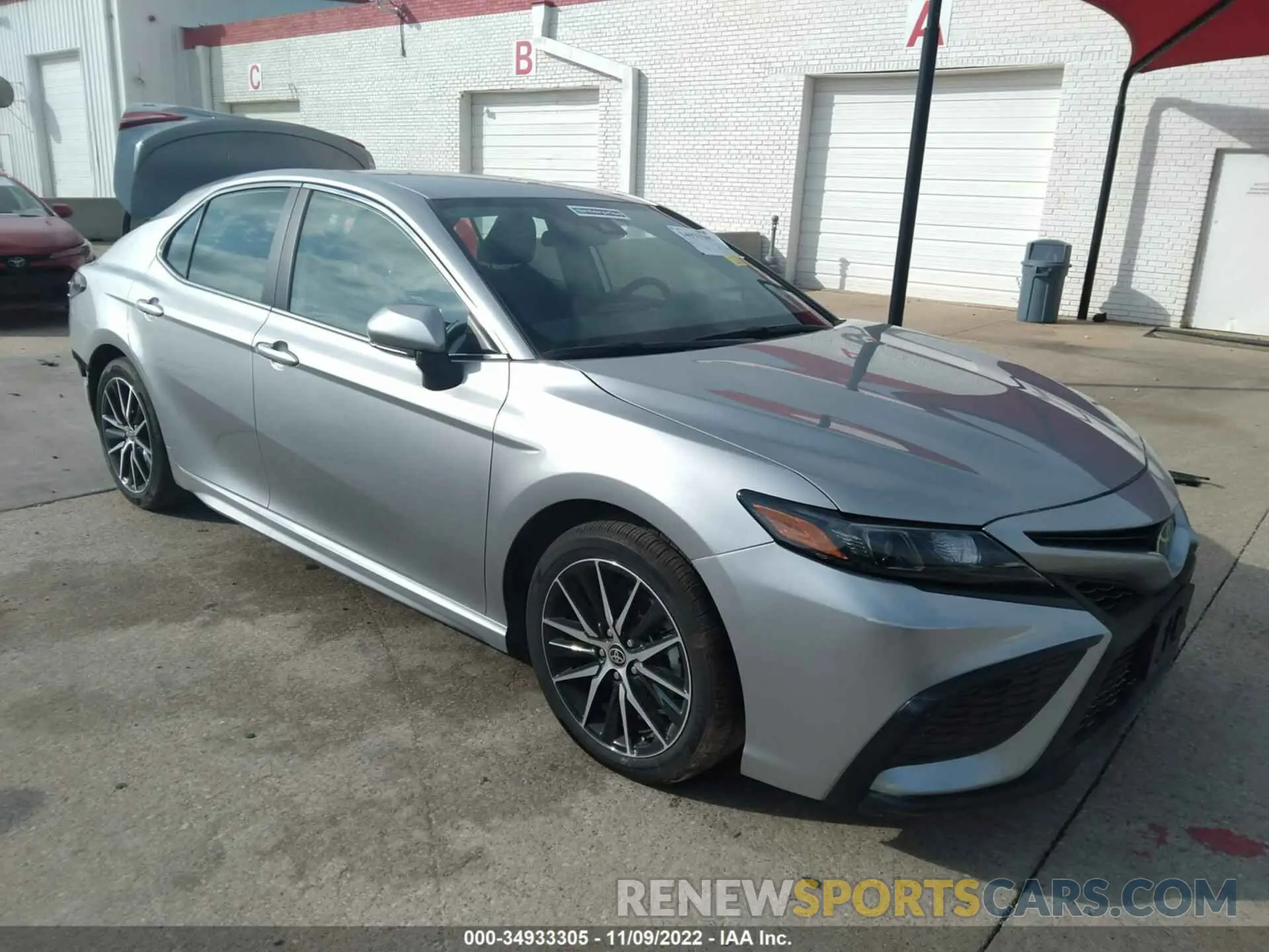 1 Photograph of a damaged car 4T1G11AK5PU727053 TOYOTA CAMRY 2023