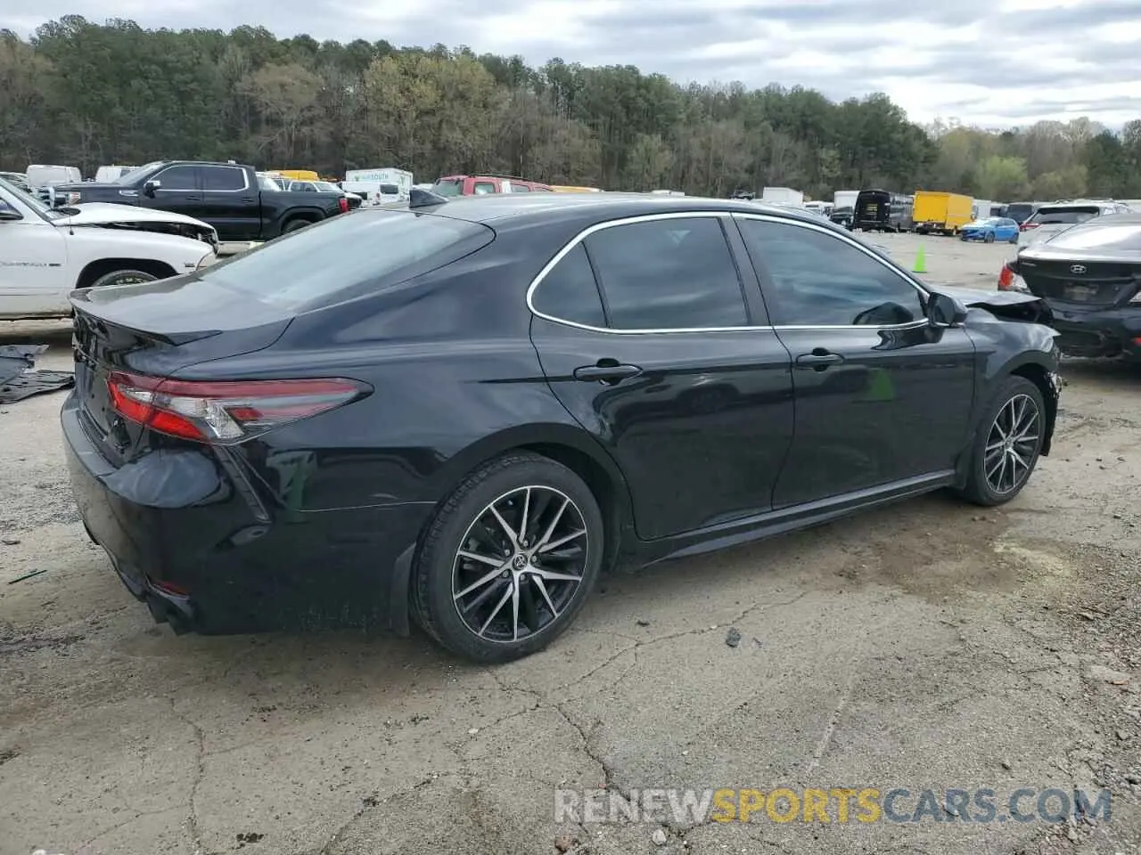 3 Фотография поврежденного автомобиля 4T1G11AK5PU742491 TOYOTA CAMRY 2023