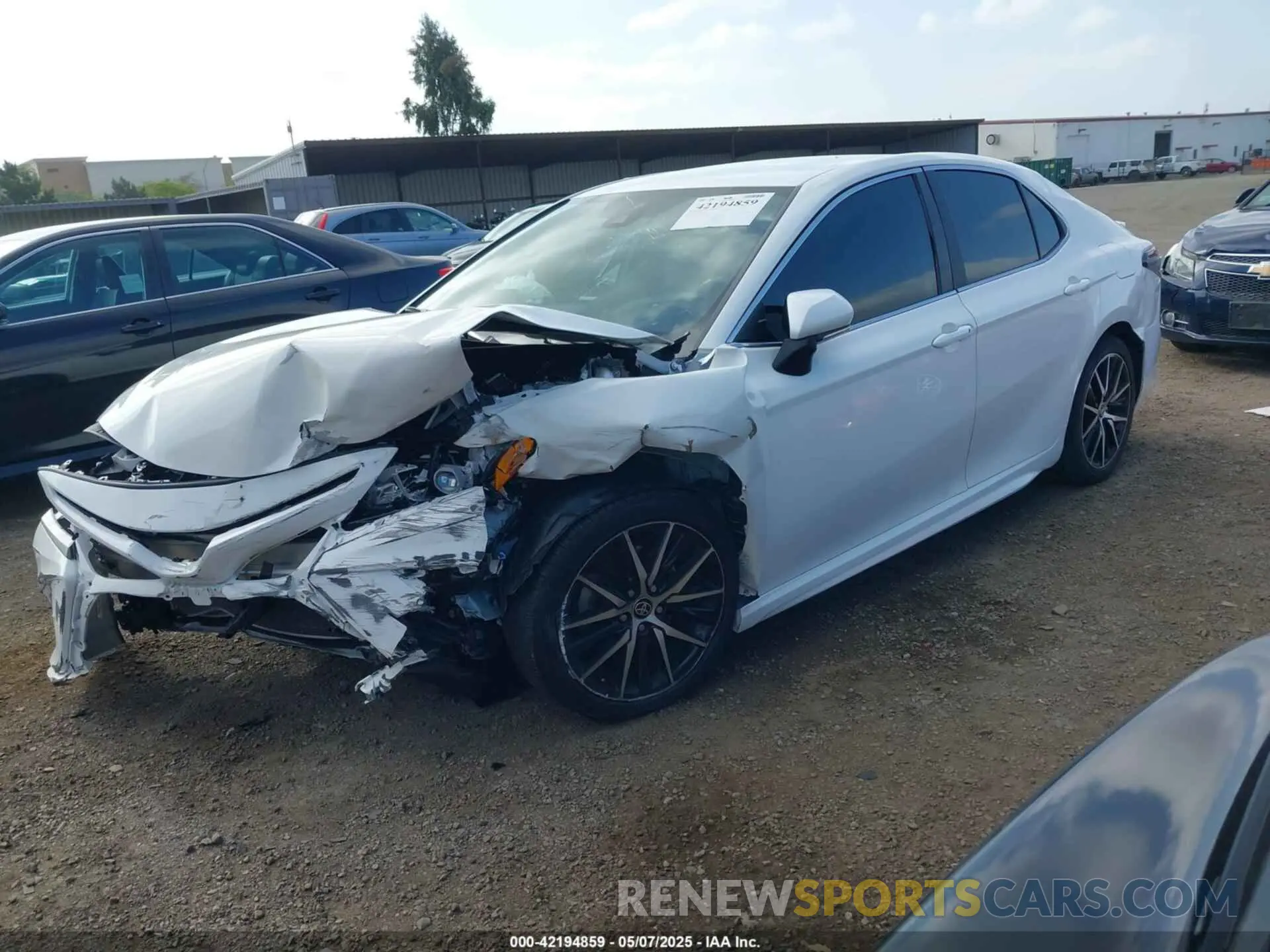 2 Фотография поврежденного автомобиля 4T1G11AK5PU764698 TOYOTA CAMRY 2023