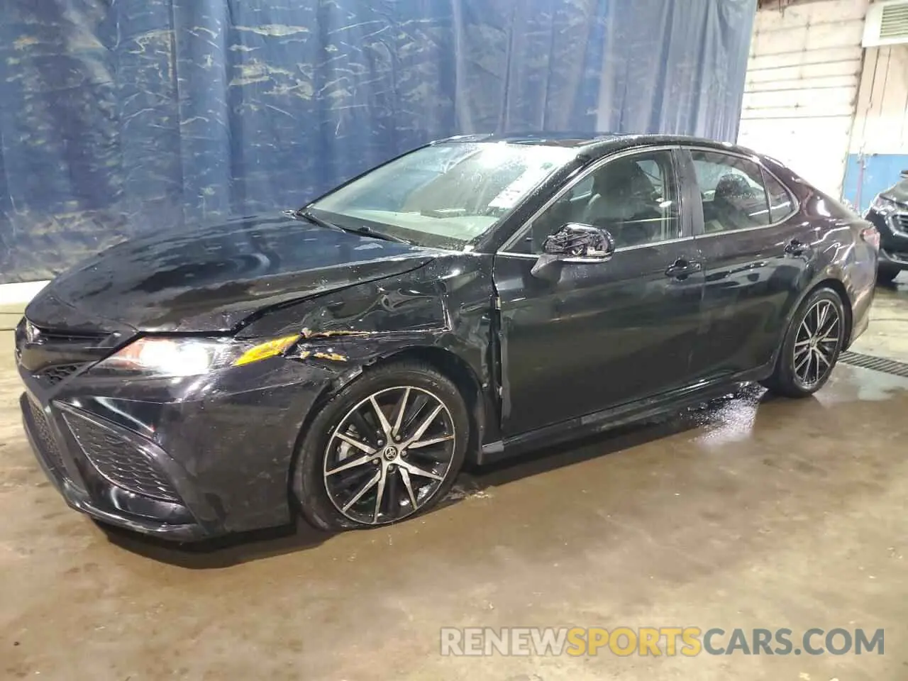 1 Фотография поврежденного автомобиля 4T1G11AK5PU771313 TOYOTA CAMRY 2023