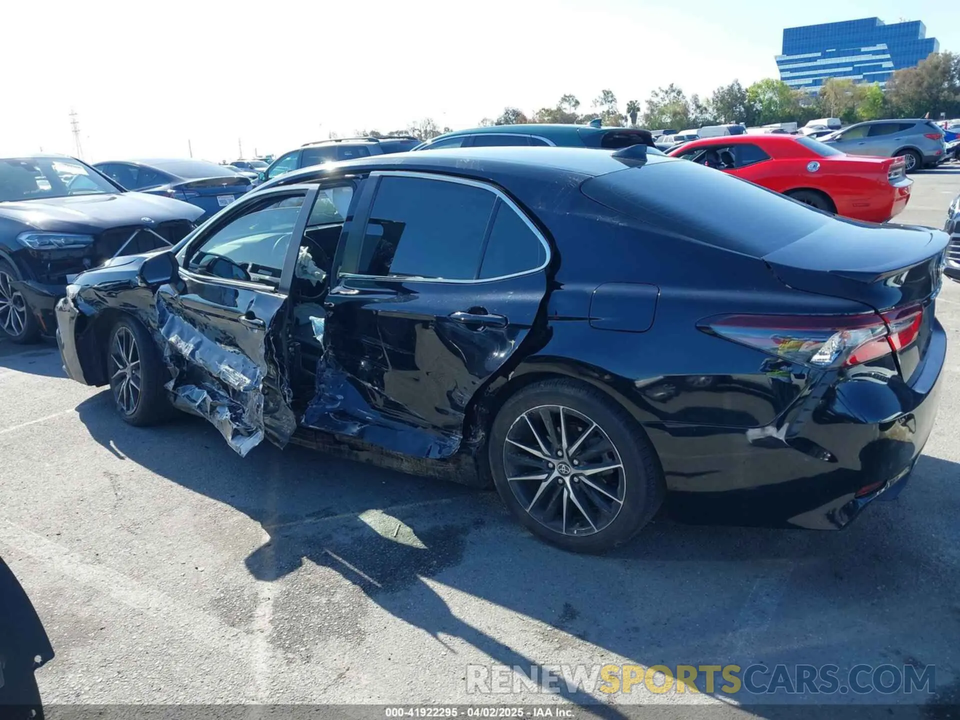 14 Фотография поврежденного автомобиля 4T1G11AK5PU836466 TOYOTA CAMRY 2023