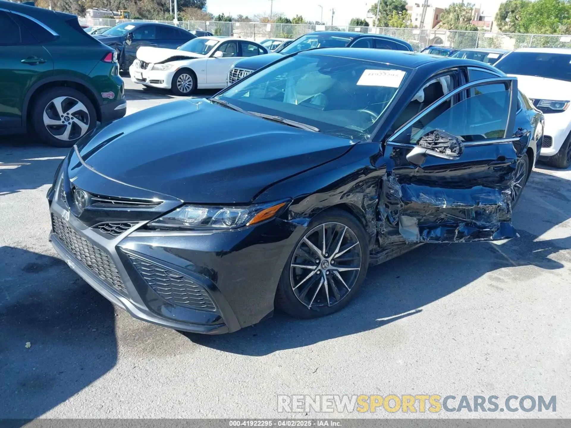 2 Фотография поврежденного автомобиля 4T1G11AK5PU836466 TOYOTA CAMRY 2023
