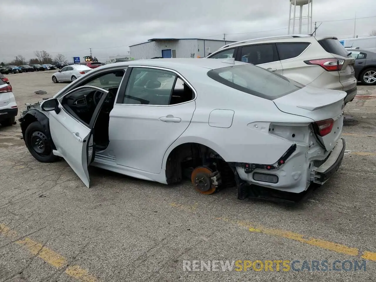 2 Фотография поврежденного автомобиля 4T1G11AK6PU098449 TOYOTA CAMRY 2023