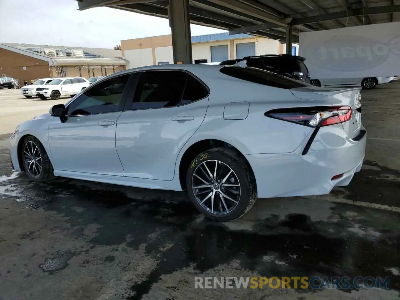 2 Фотография поврежденного автомобиля 4T1G11AK6PU171822 TOYOTA CAMRY 2023