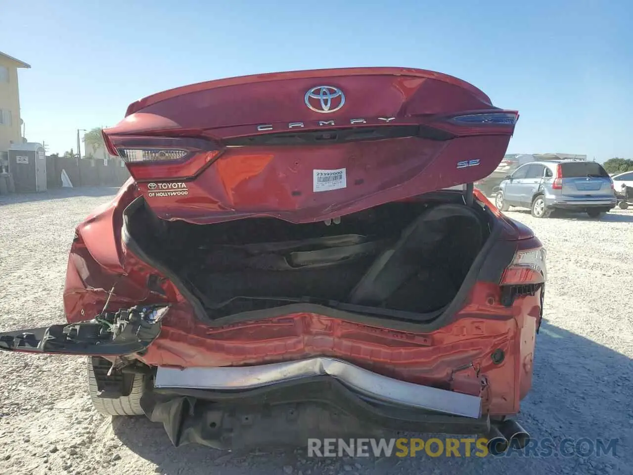 6 Фотография поврежденного автомобиля 4T1G11AK6PU173747 TOYOTA CAMRY 2023