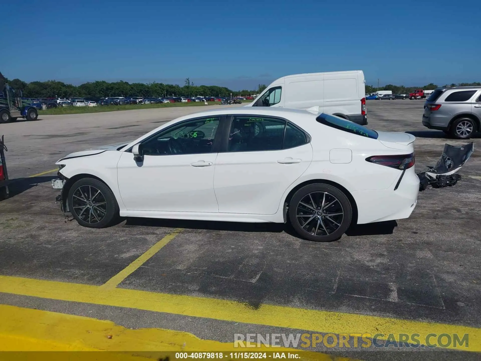 15 Photograph of a damaged car 4T1G11AK6PU747344 TOYOTA CAMRY 2023