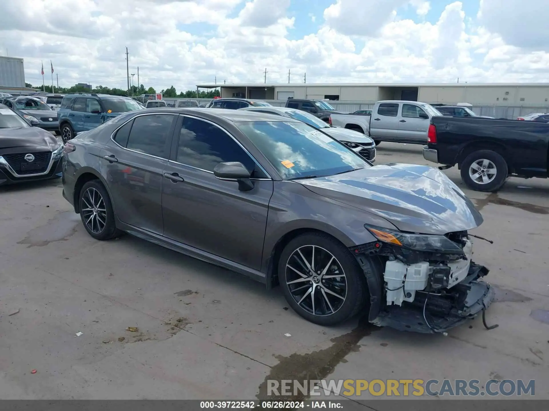 1 Фотография поврежденного автомобиля 4T1G11AK6PU827176 TOYOTA CAMRY 2023
