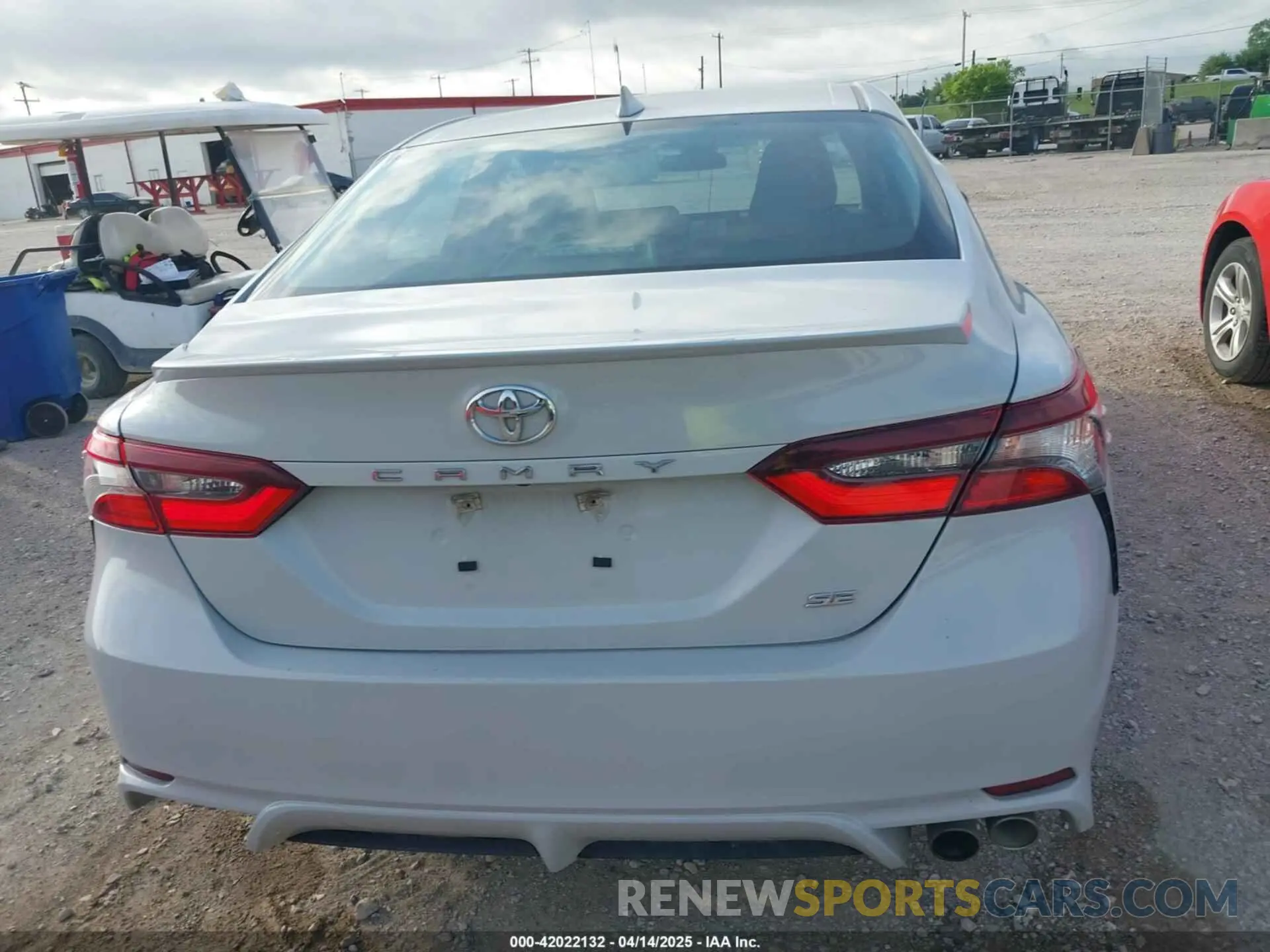 16 Photograph of a damaged car 4T1G11AK7PU090957 TOYOTA CAMRY 2023