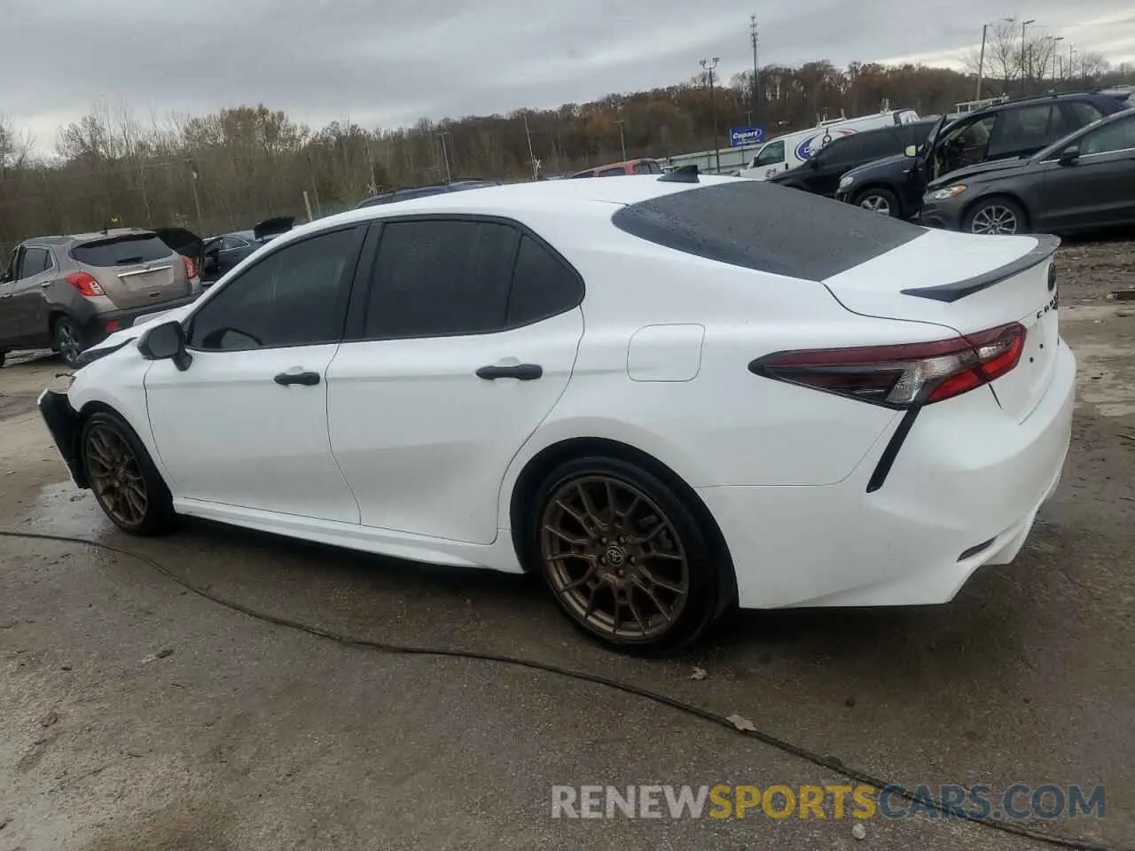 2 Фотография поврежденного автомобиля 4T1G11AK7PU116795 TOYOTA CAMRY 2023