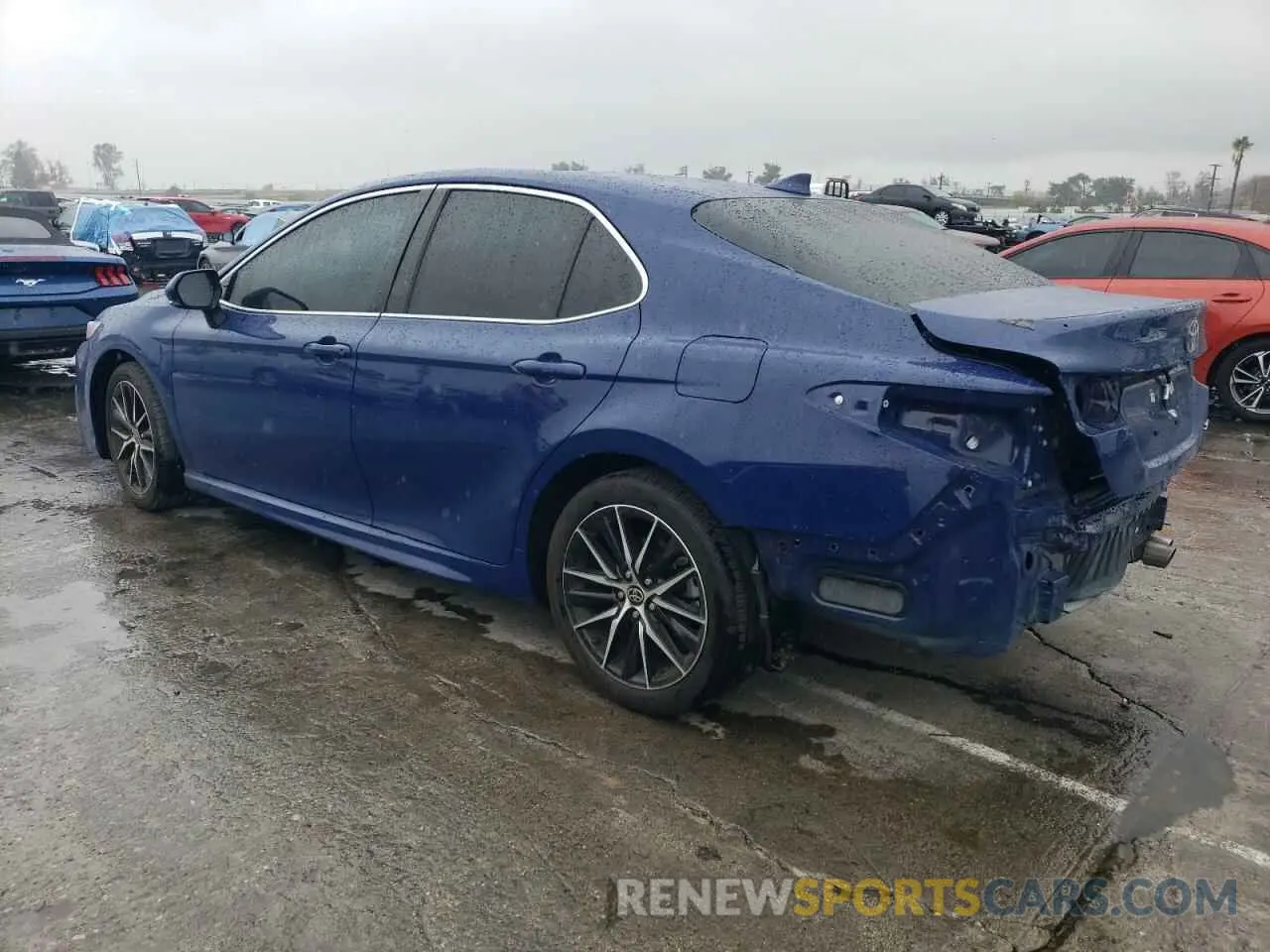 2 Фотография поврежденного автомобиля 4T1G11AK7PU117798 TOYOTA CAMRY 2023