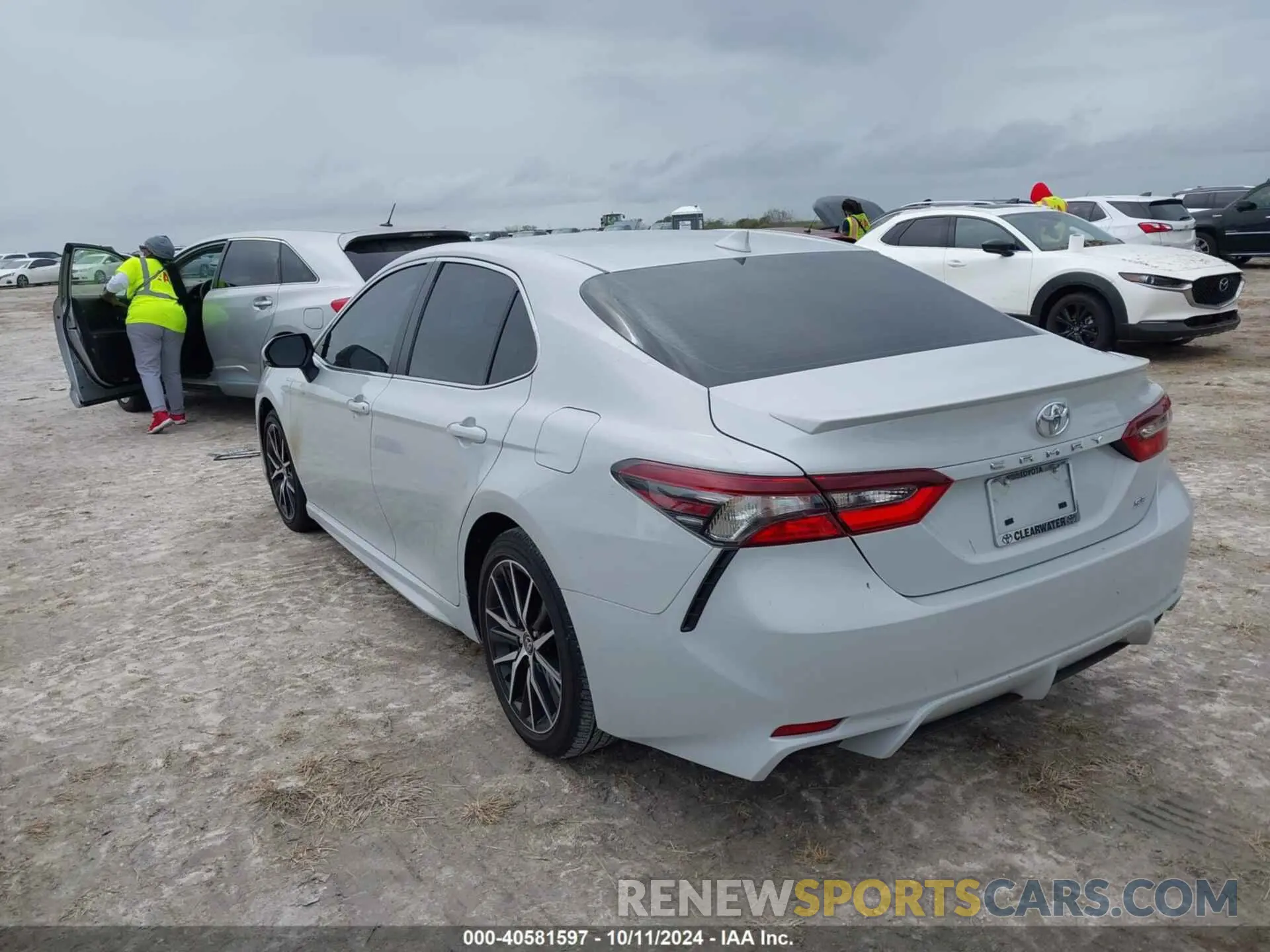 3 Photograph of a damaged car 4T1G11AK7PU135136 TOYOTA CAMRY 2023