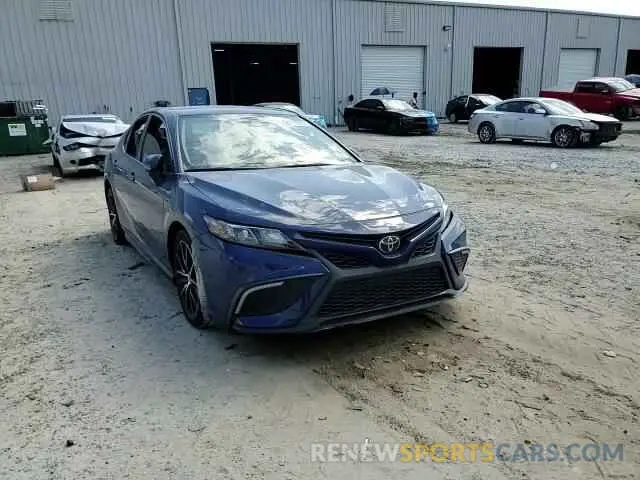 11 Photograph of a damaged car 4T1G11AK7PU173983 TOYOTA CAMRY 2023