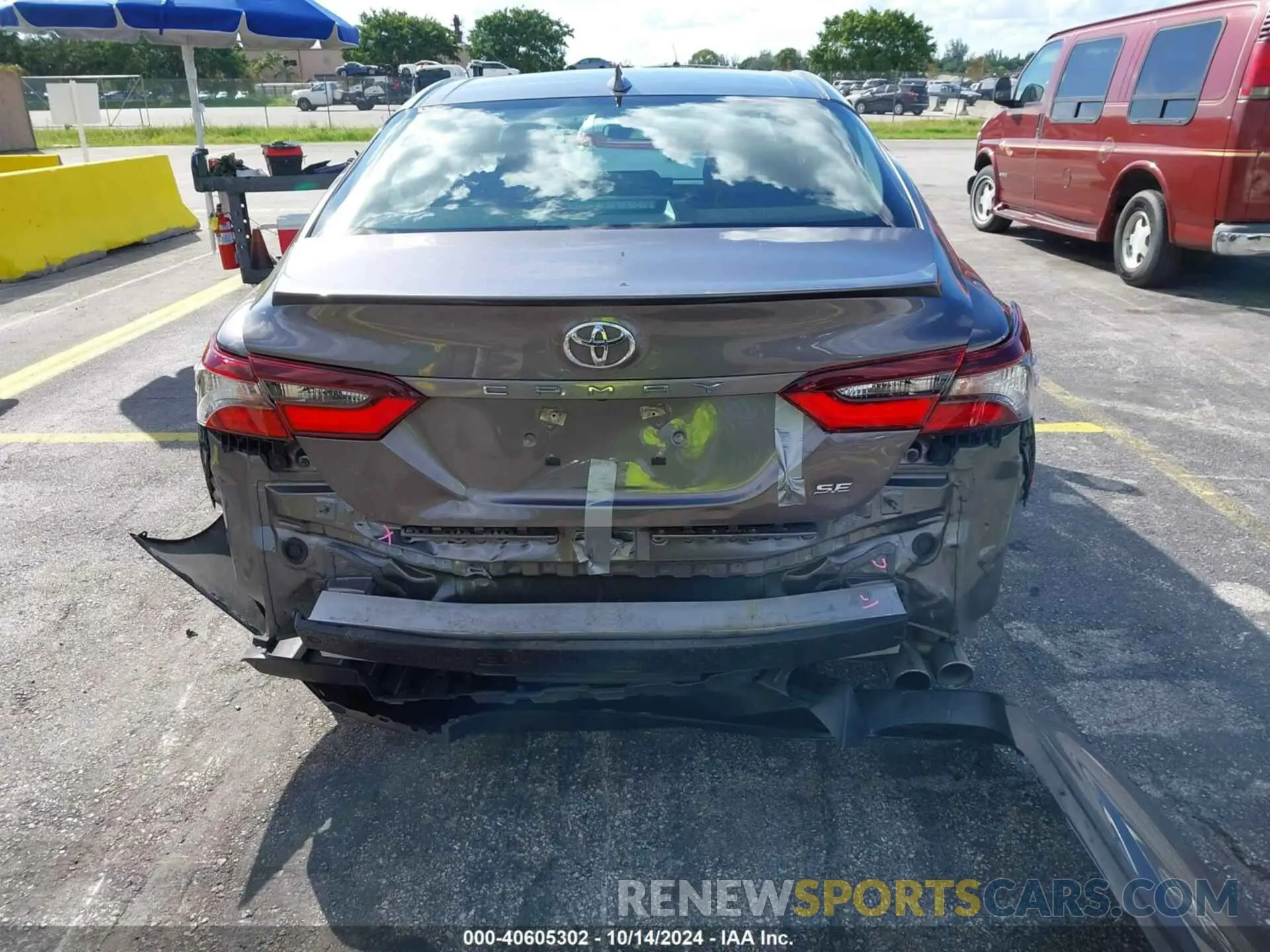 16 Photograph of a damaged car 4T1G11AK7PU754447 TOYOTA CAMRY 2023