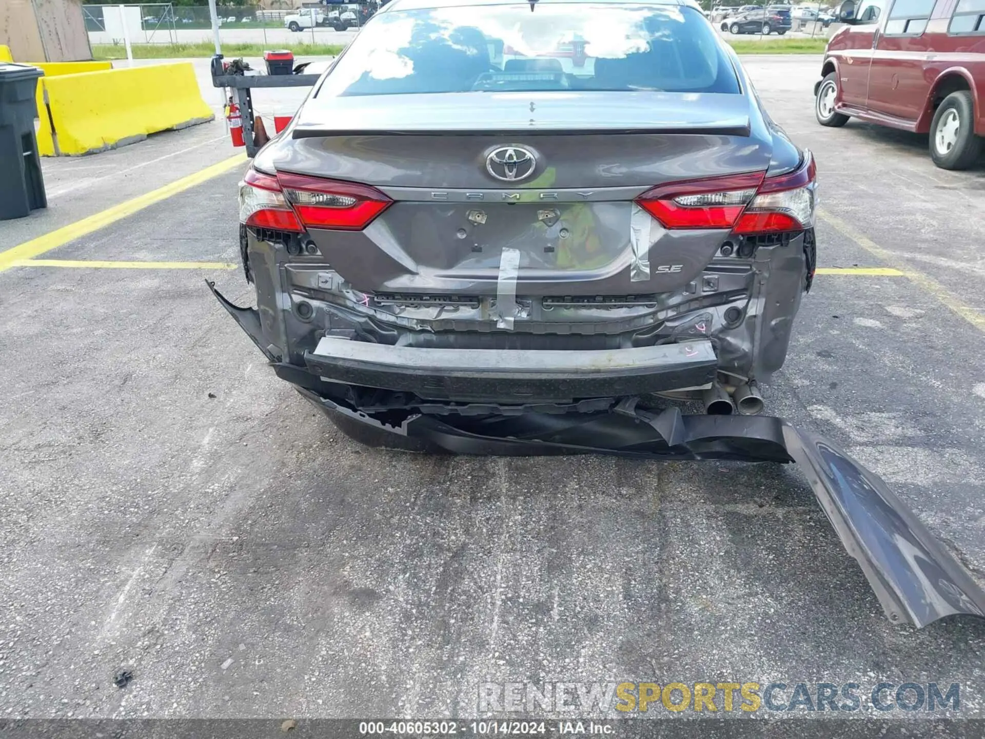 6 Photograph of a damaged car 4T1G11AK7PU754447 TOYOTA CAMRY 2023