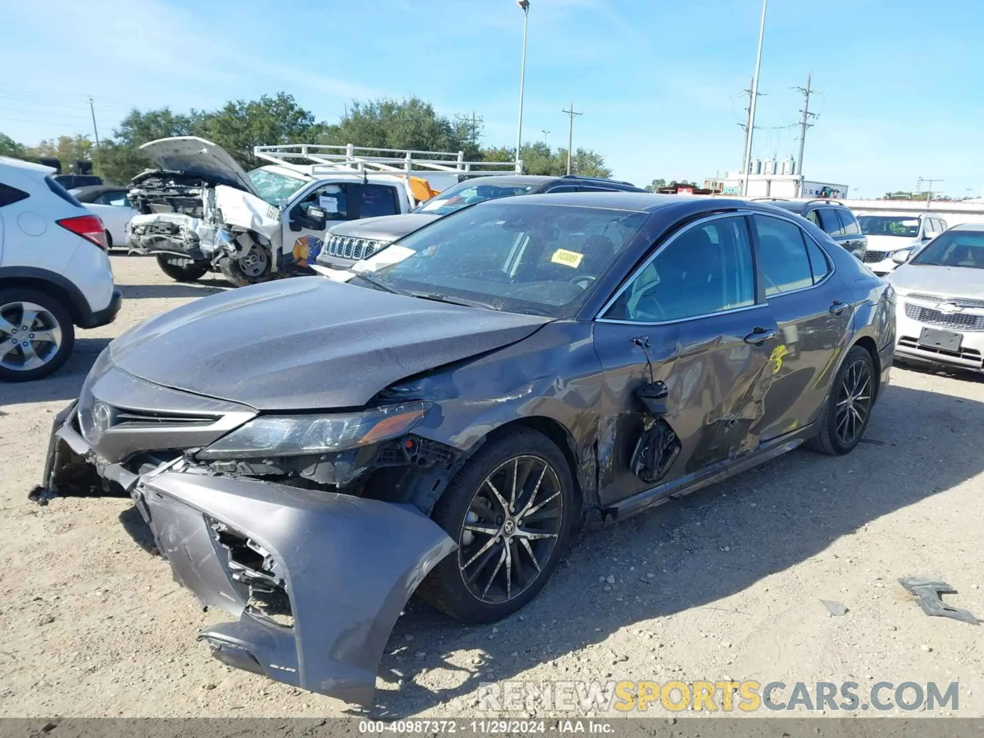 2 Фотография поврежденного автомобиля 4T1G11AK7PU756196 TOYOTA CAMRY 2023