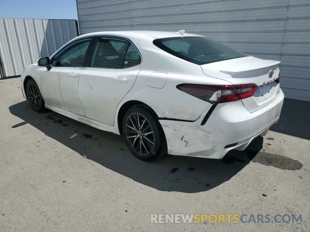 2 Фотография поврежденного автомобиля 4T1G11AK7PU783494 TOYOTA CAMRY 2023