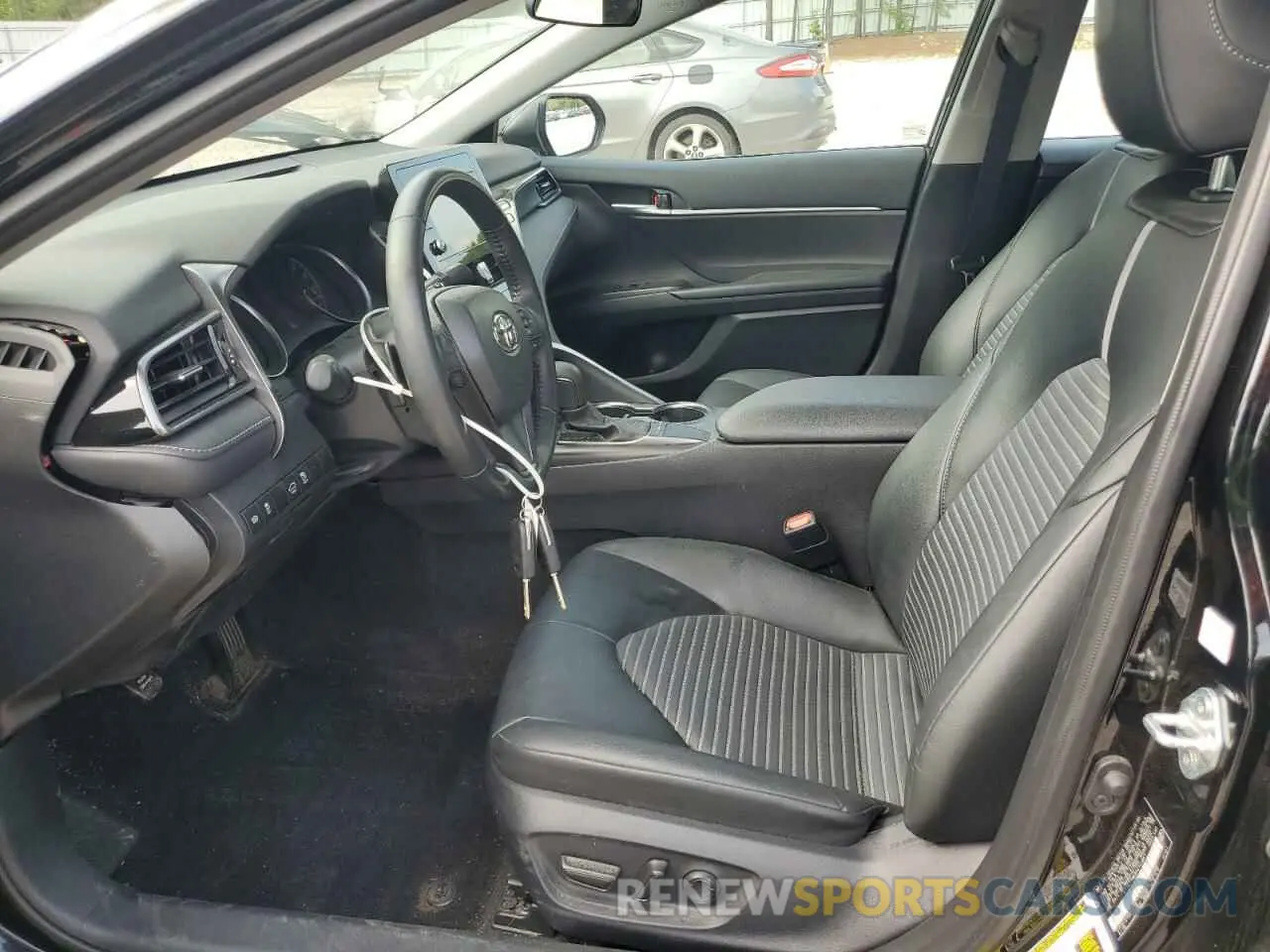 7 Фотография поврежденного автомобиля 4T1G11AK8PU143861 TOYOTA CAMRY 2023