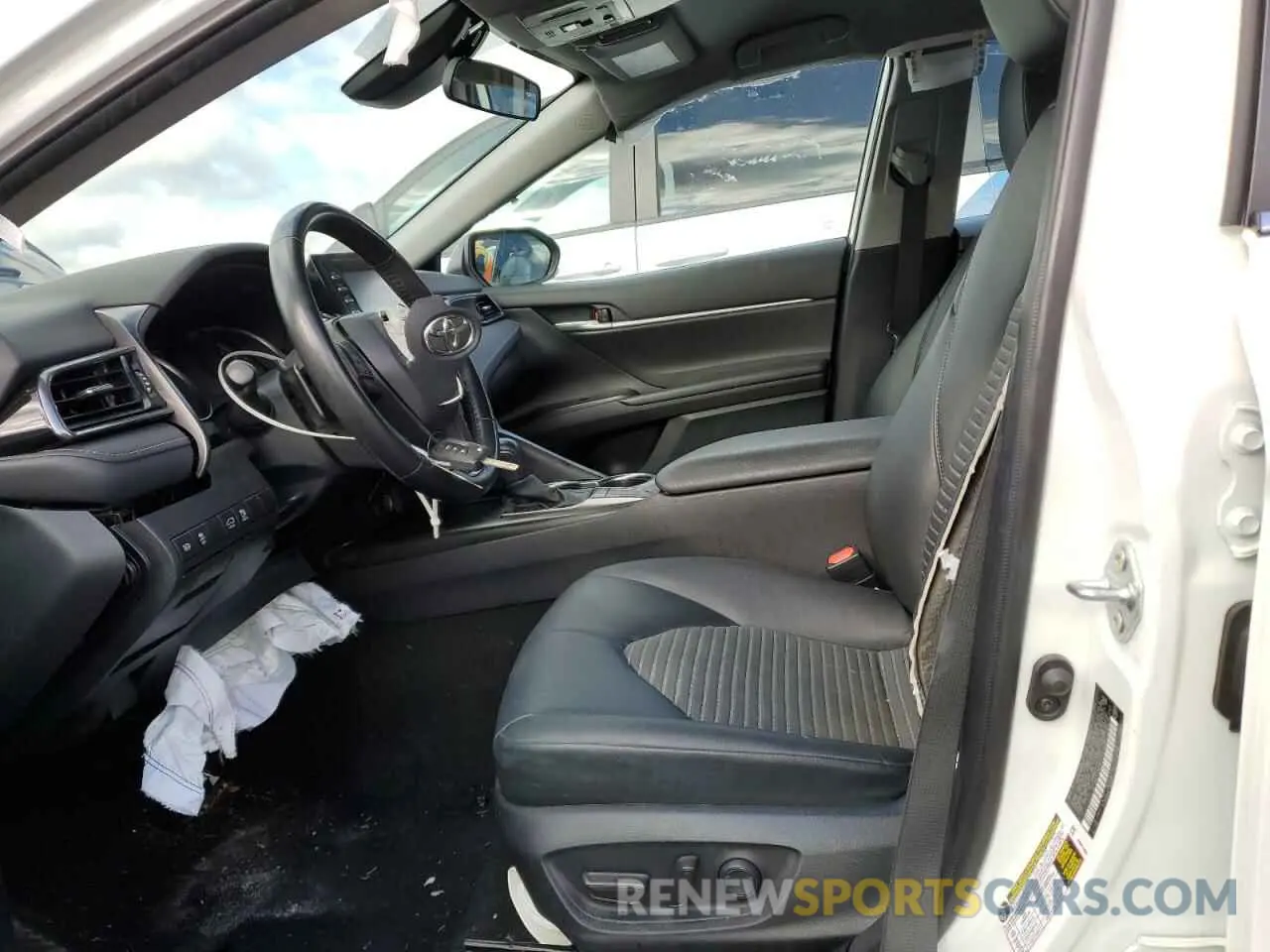 7 Photograph of a damaged car 4T1G11AK8PU147070 TOYOTA CAMRY 2023
