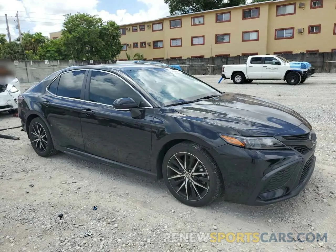 4 Photograph of a damaged car 4T1G11AK8PU724891 TOYOTA CAMRY 2023