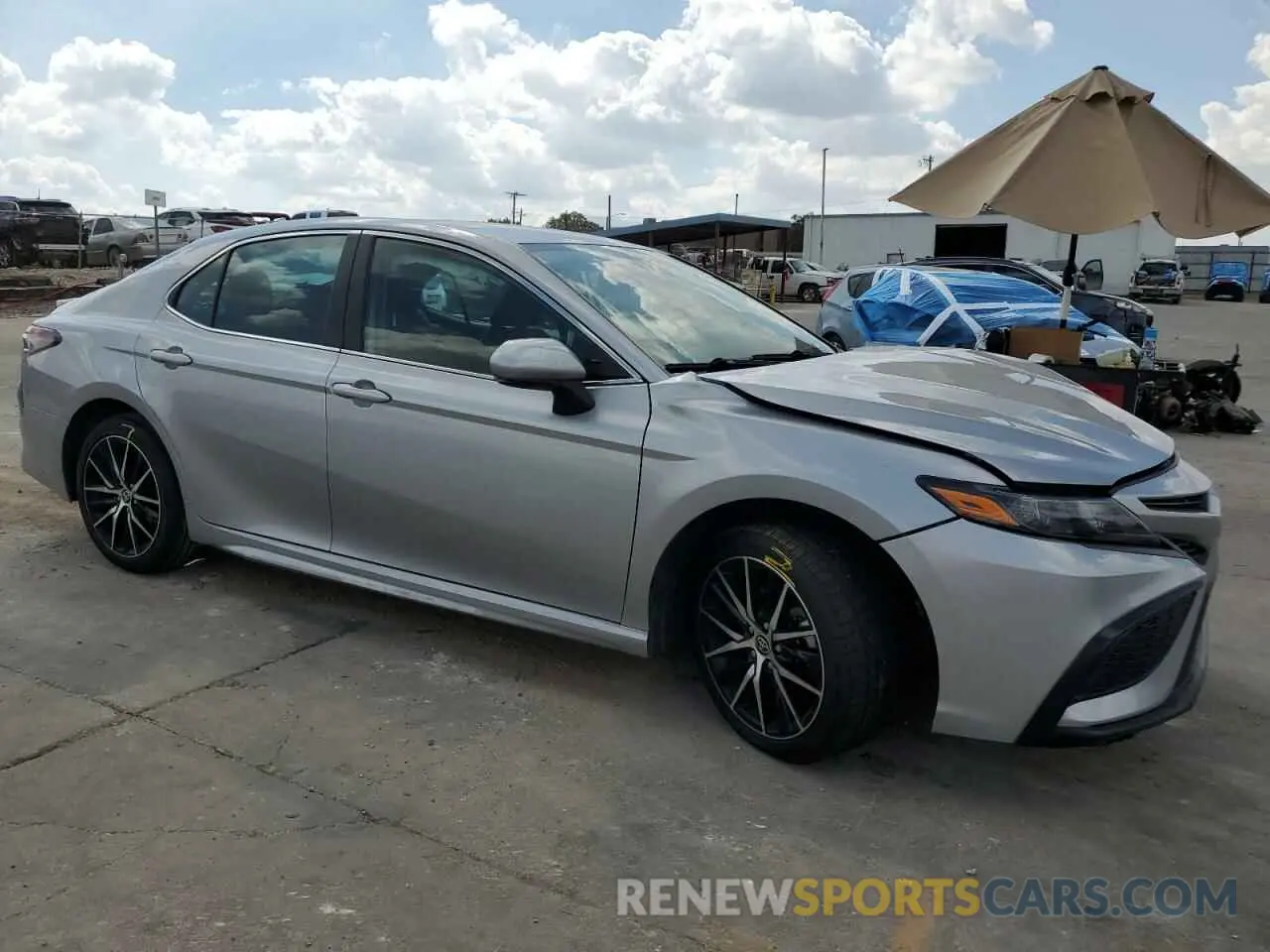 4 Фотография поврежденного автомобиля 4T1G11AK8PU729556 TOYOTA CAMRY 2023