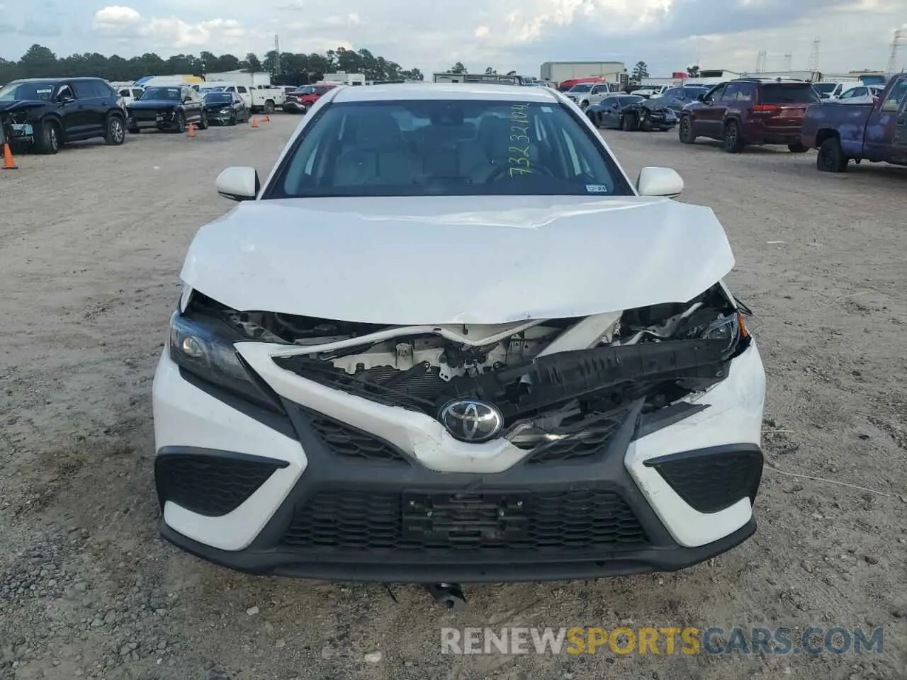 5 Фотография поврежденного автомобиля 4T1G11AK8PU742257 TOYOTA CAMRY 2023