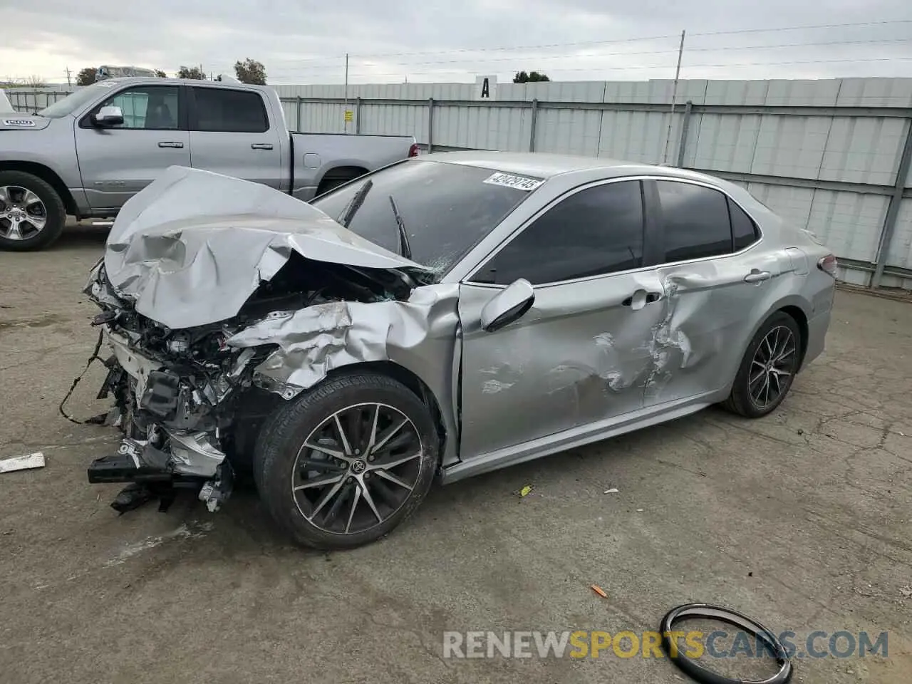 1 Photograph of a damaged car 4T1G11AK8PU759222 TOYOTA CAMRY 2023