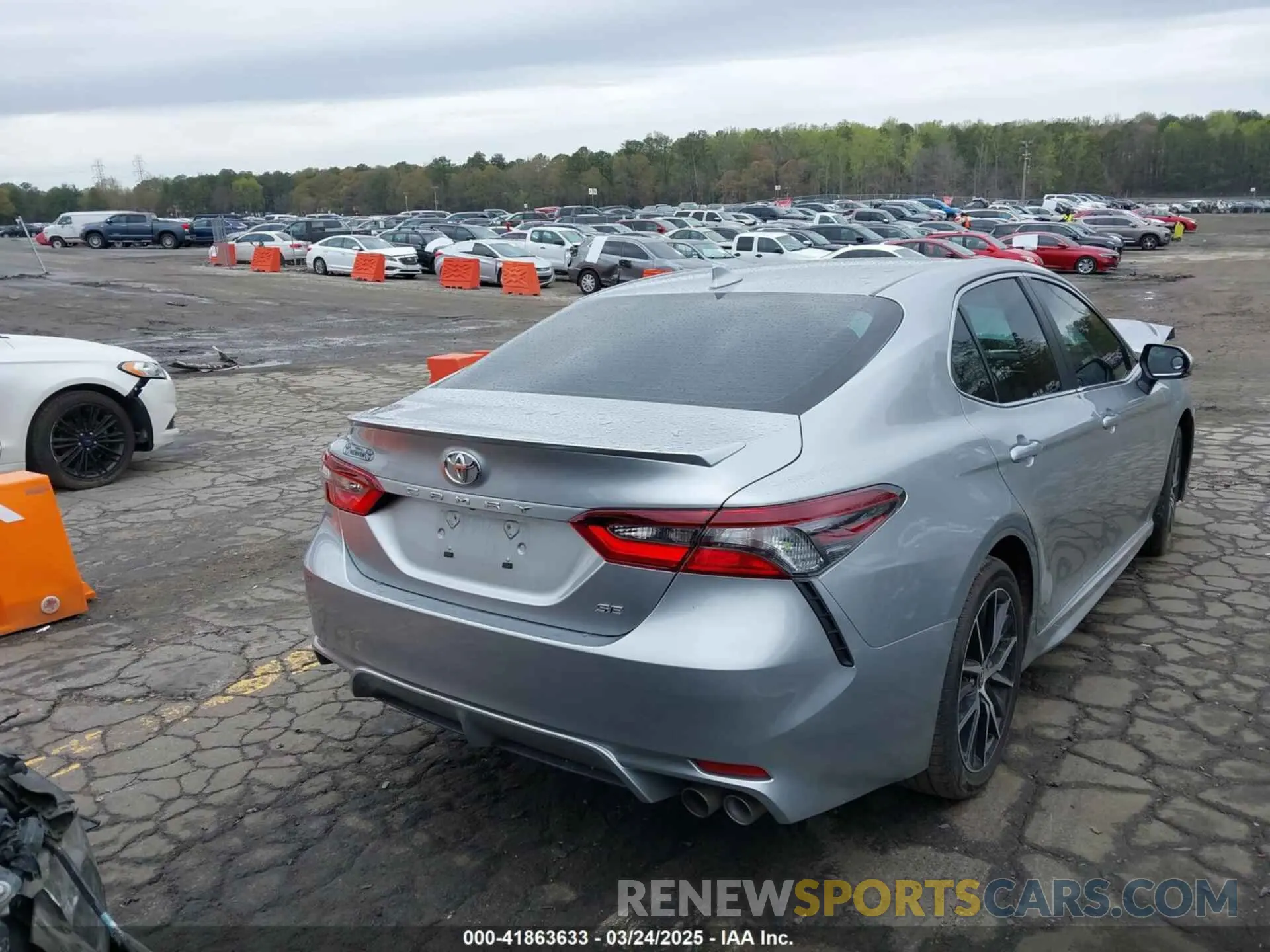 4 Фотография поврежденного автомобиля 4T1G11AK8PU801548 TOYOTA CAMRY 2023