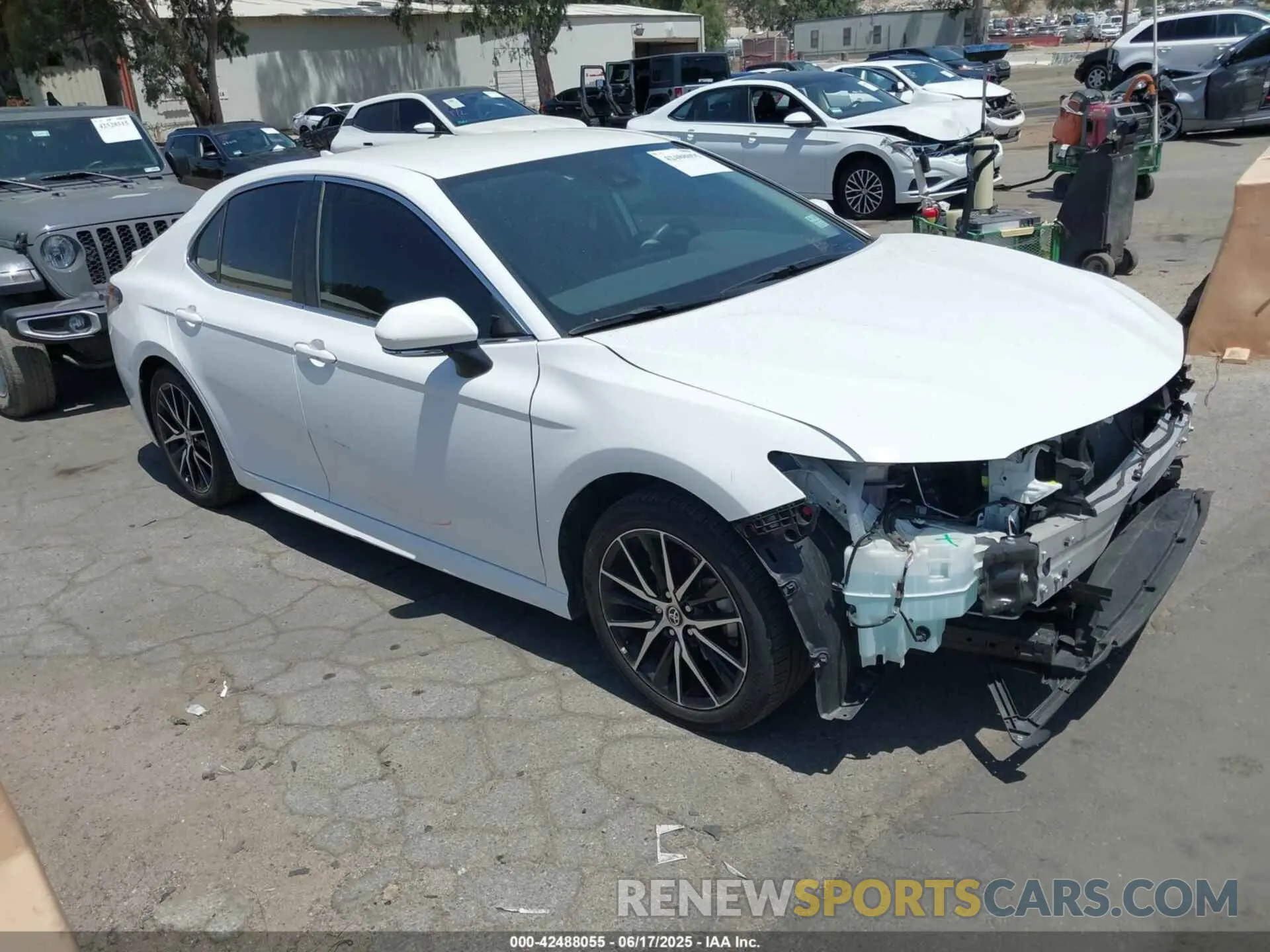1 Photograph of a damaged car 4T1G11AK8PU822464 TOYOTA CAMRY 2023