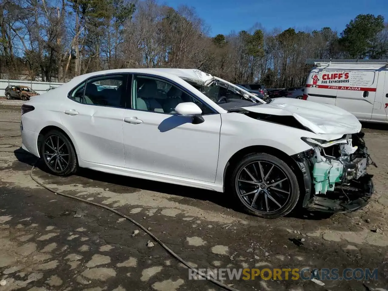 4 Photograph of a damaged car 4T1G11AK9PU741120 TOYOTA CAMRY 2023