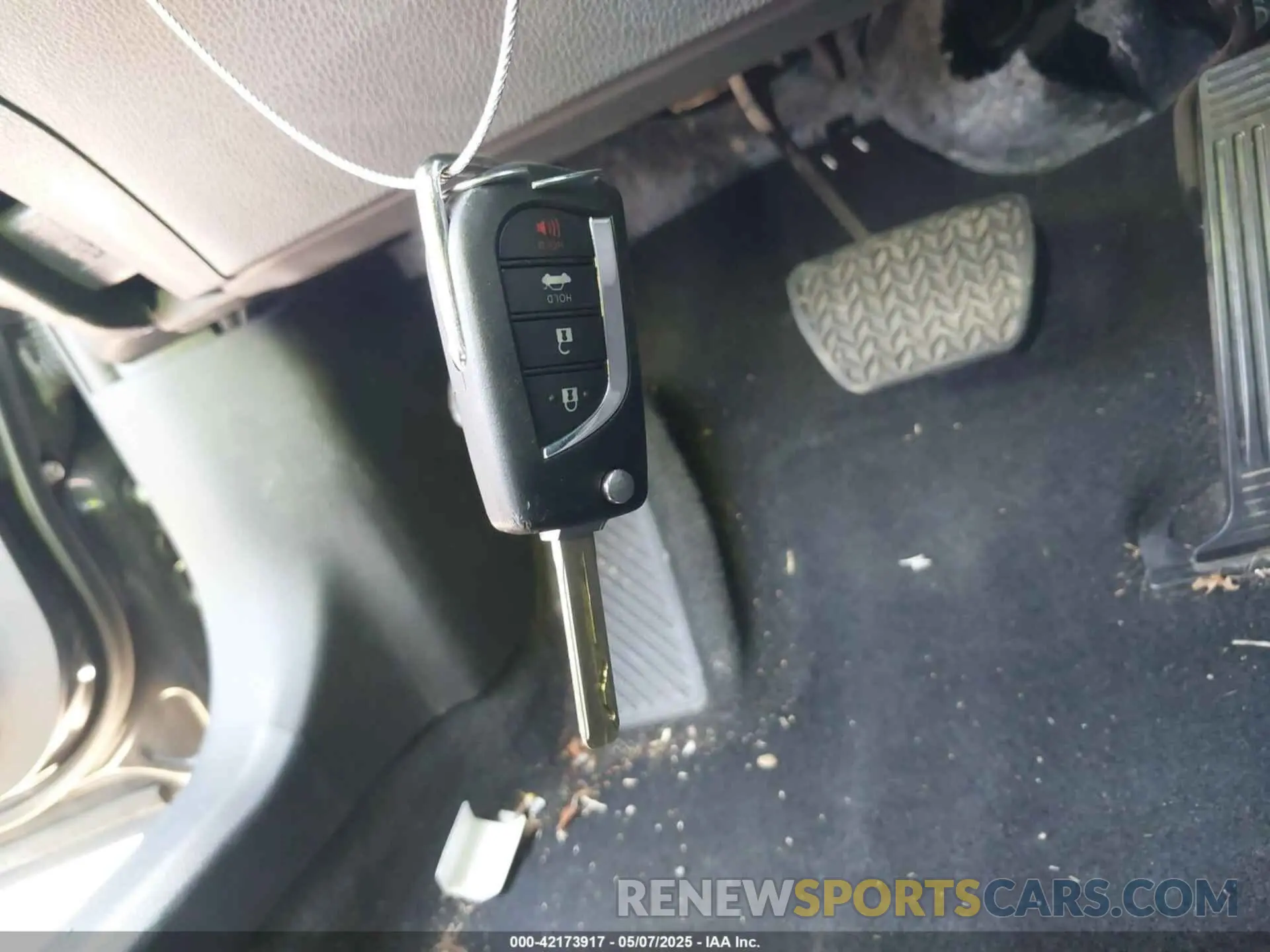 11 Photograph of a damaged car 4T1G11AK9PU754837 TOYOTA CAMRY 2023