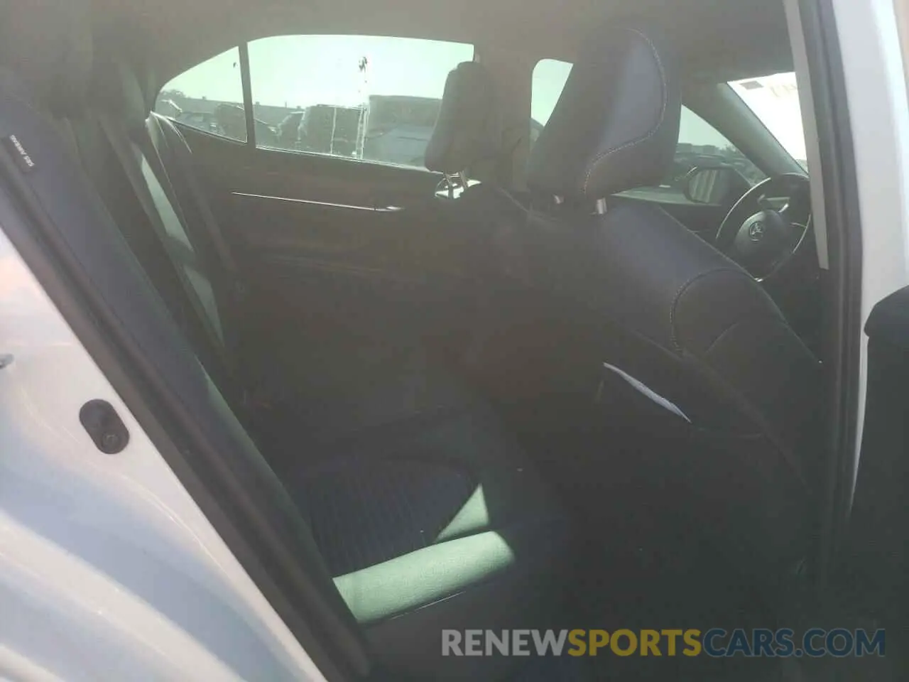 10 Photograph of a damaged car 4T1G11AK9PU758192 TOYOTA CAMRY 2023