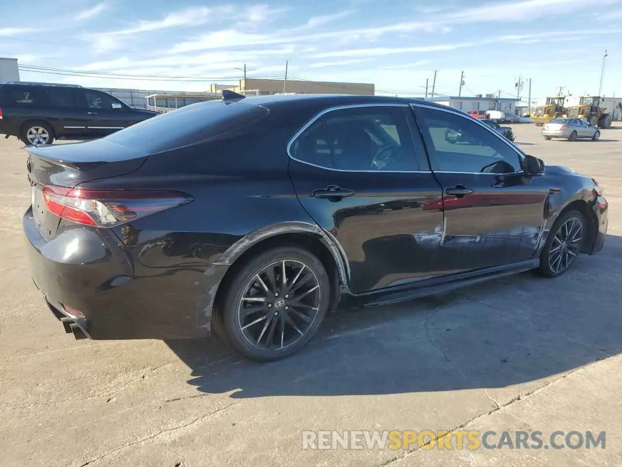 3 Фотография поврежденного автомобиля 4T1G11AK9PU783870 TOYOTA CAMRY 2023