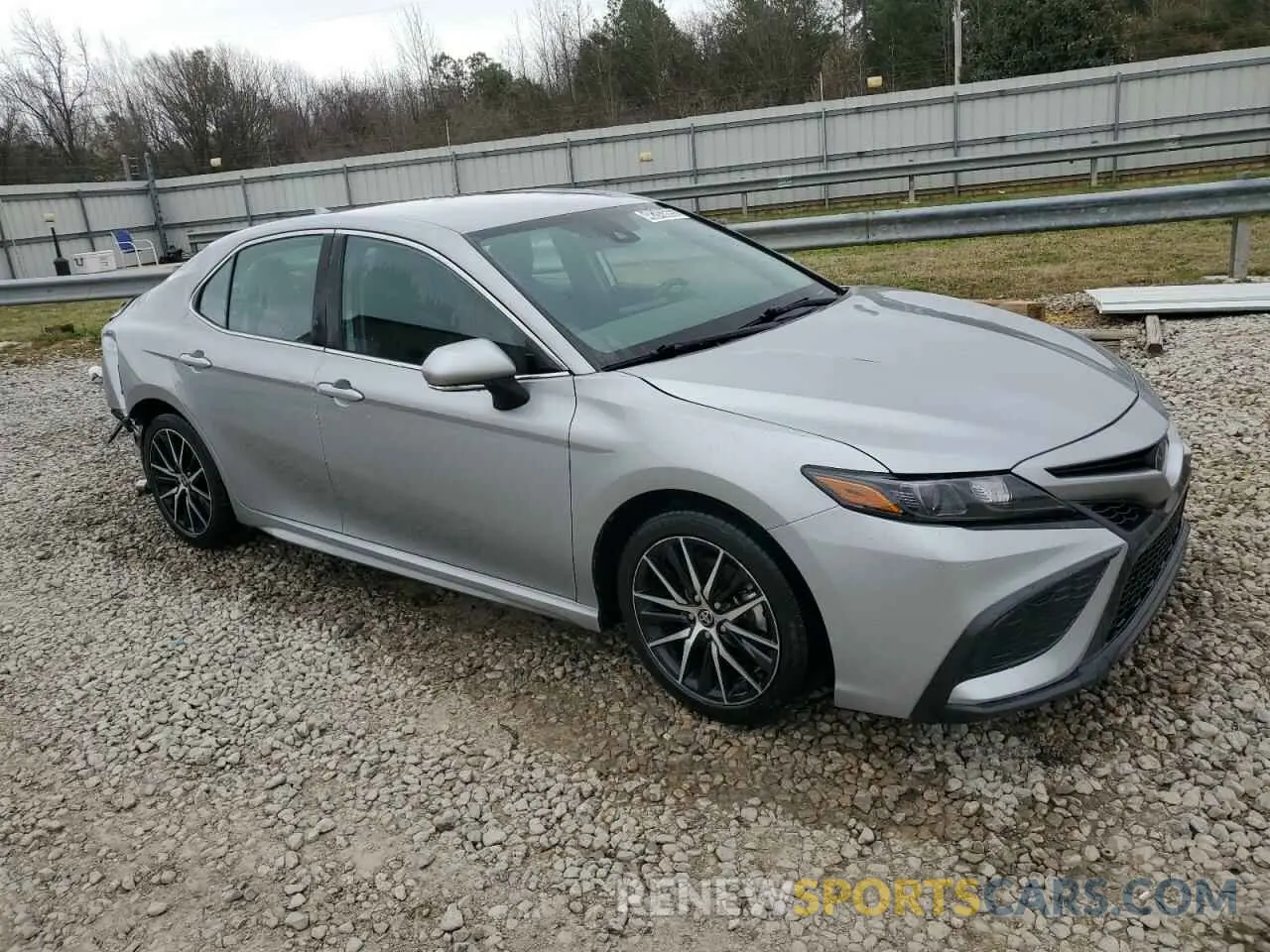 4 Photograph of a damaged car 4T1G11AK9PU810517 TOYOTA CAMRY 2023