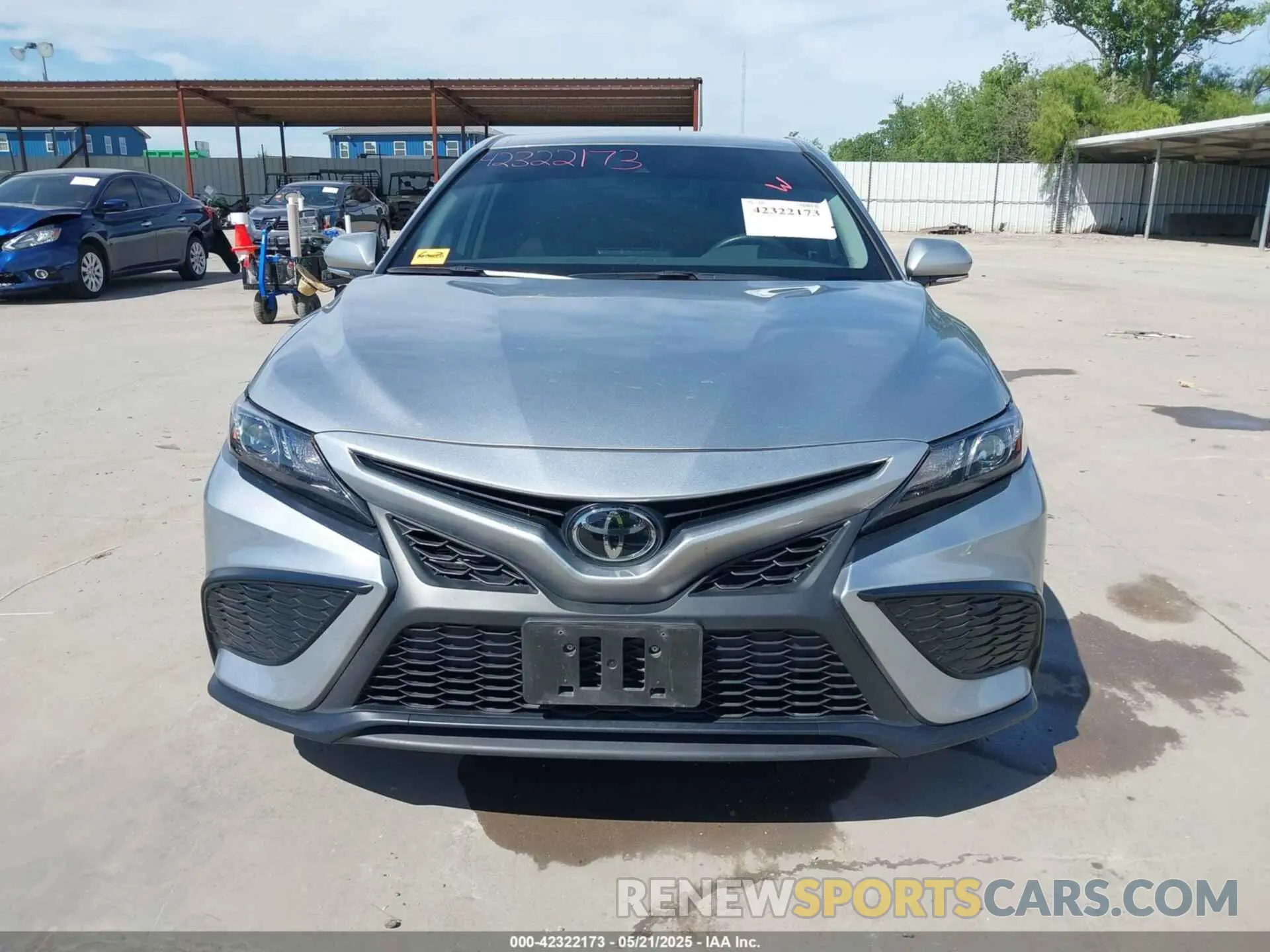 12 Фотография поврежденного автомобиля 4T1G11AK9PU829892 TOYOTA CAMRY 2023