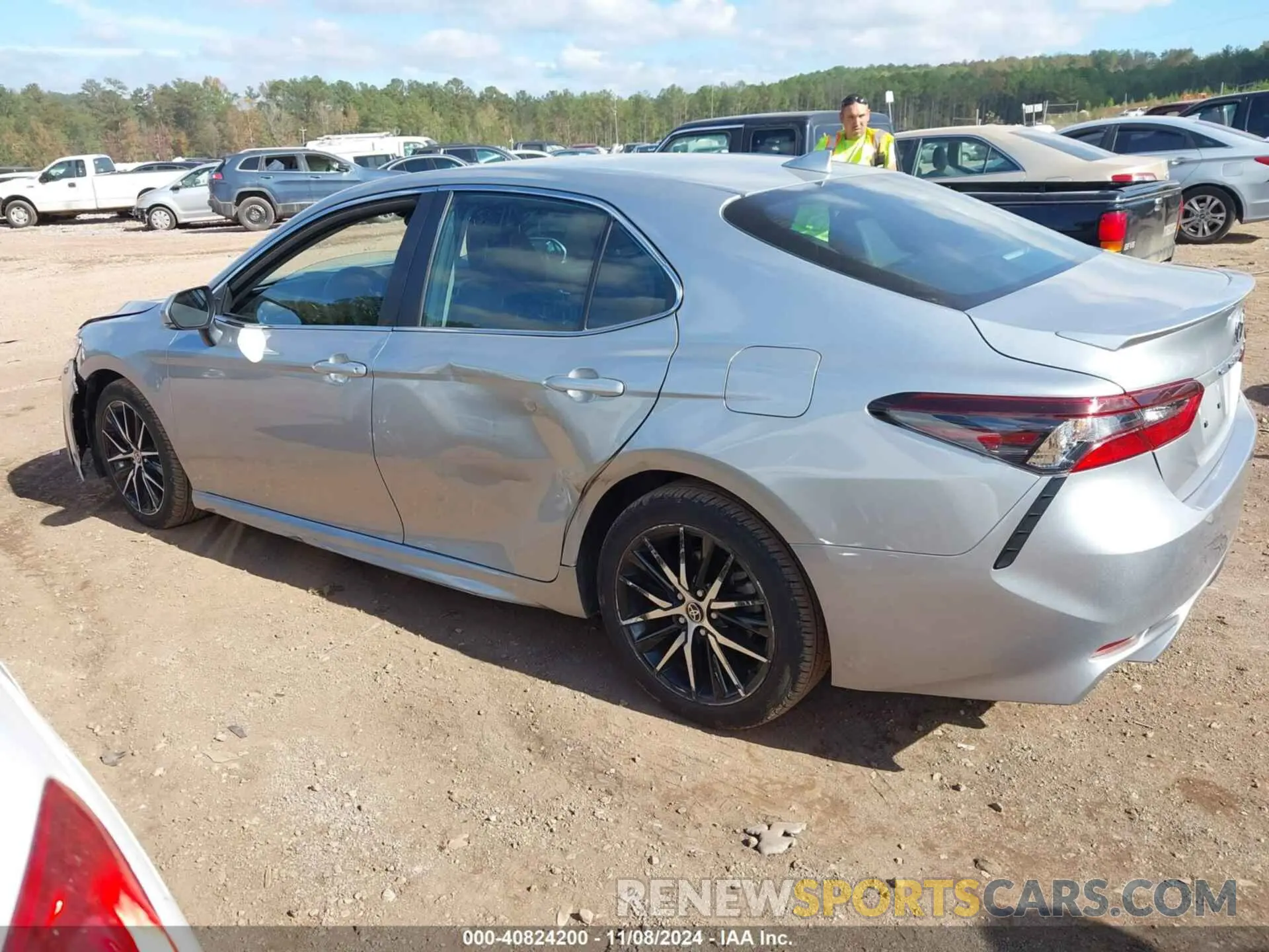 14 Photograph of a damaged car 4T1G11AKXPU146132 TOYOTA CAMRY 2023